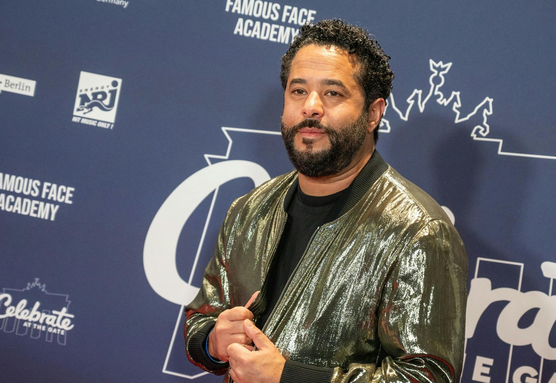 ARCHIV - Sänger Adel Tawil kommt zur Silvesterfeier vom ZDF.