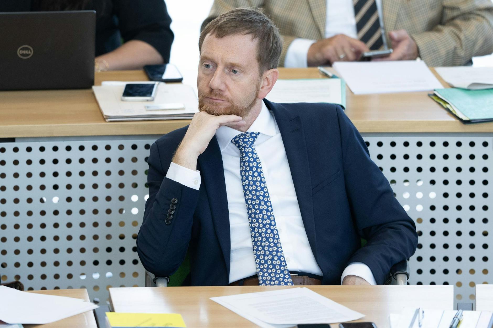 Sachsens Ministerpräsident Michael Kretschmer will die verbliebenen AKWs länger am Netz lassen.