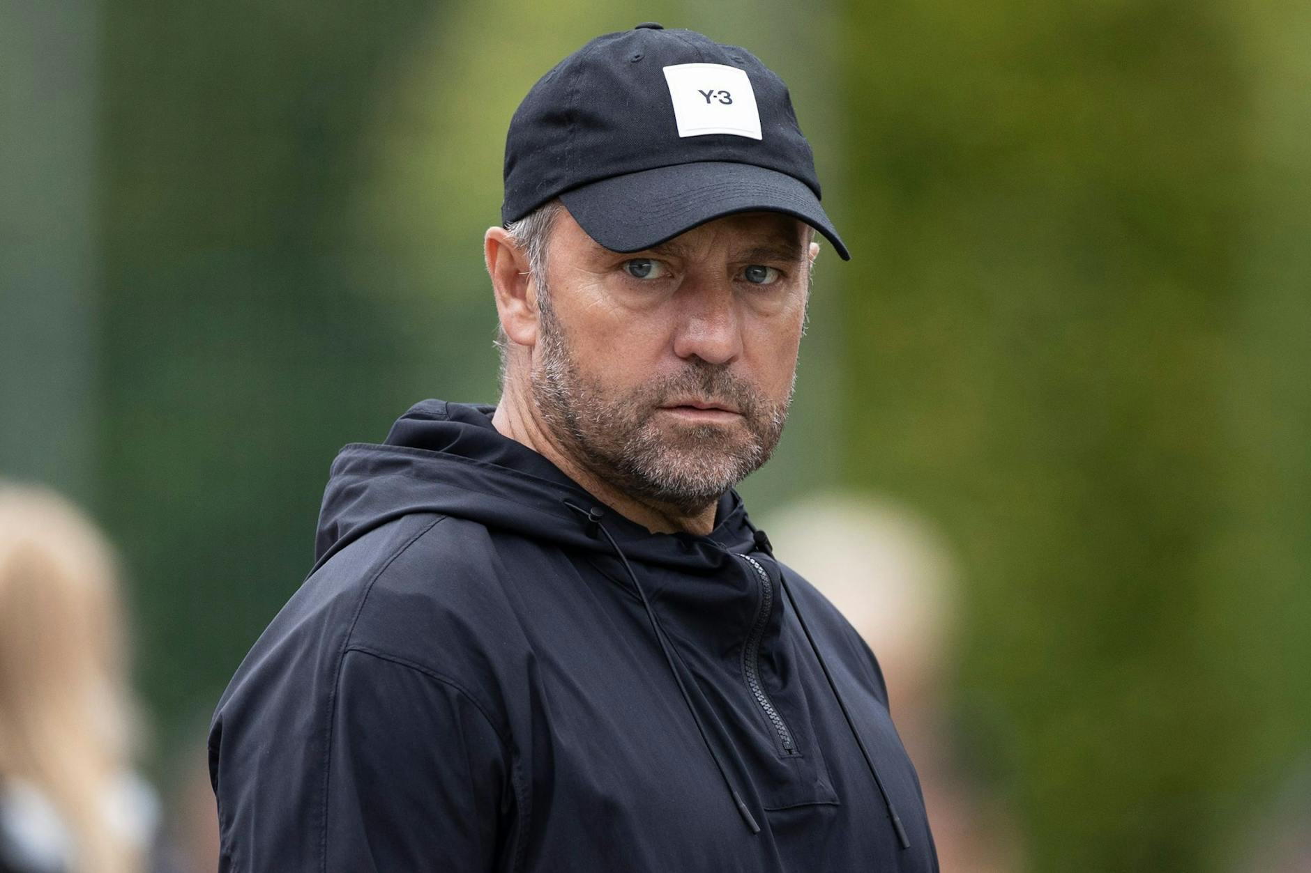 ARCHIV - Stört sich an seiner Job-Bezeichnung «Bundestrainer»: Bundestrainer Hansi Flick.