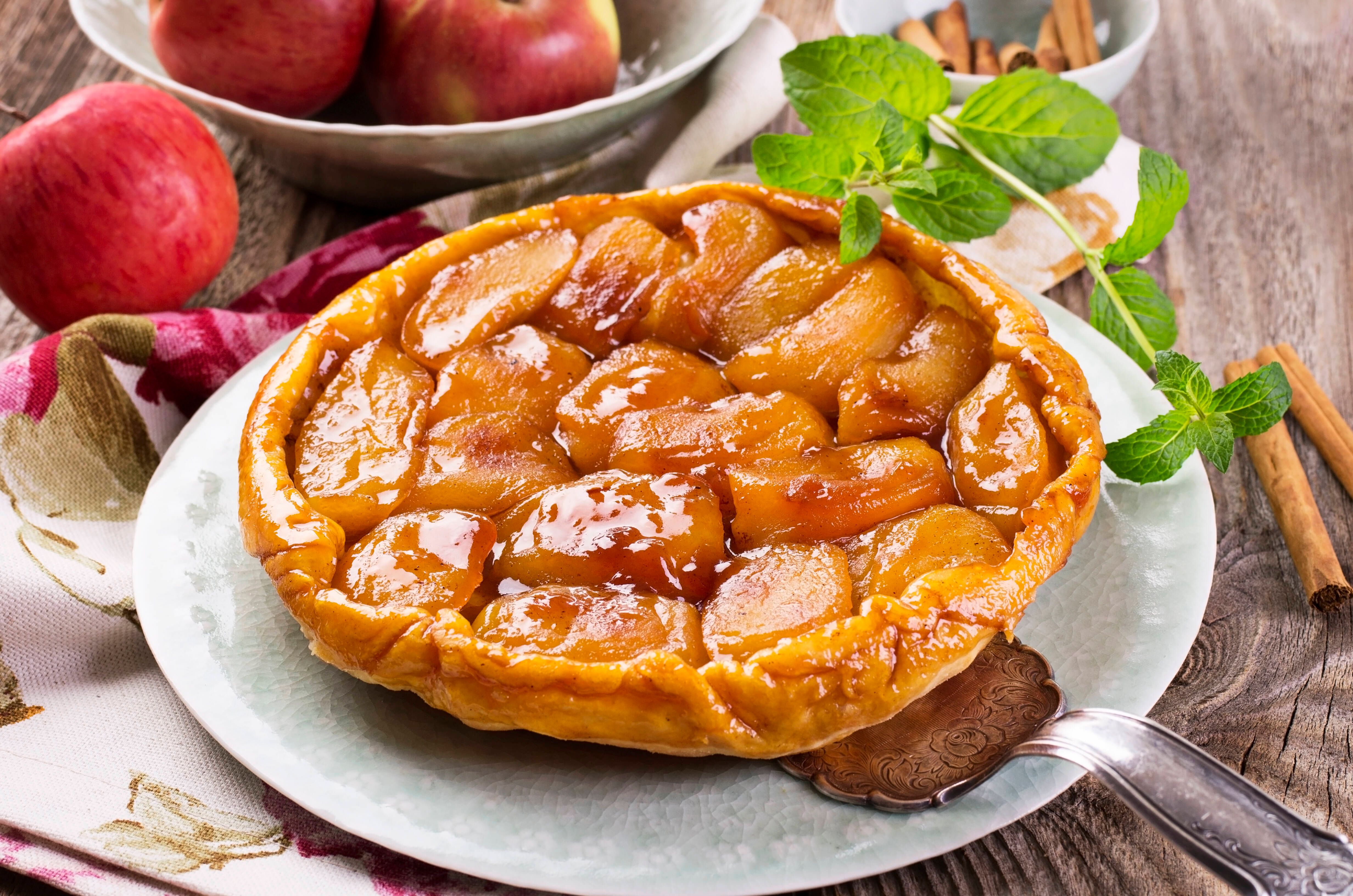 Raffinierter Apfelkuchen Aus Frankreich: Kennen Sie Schon „Tarte Tatin ...