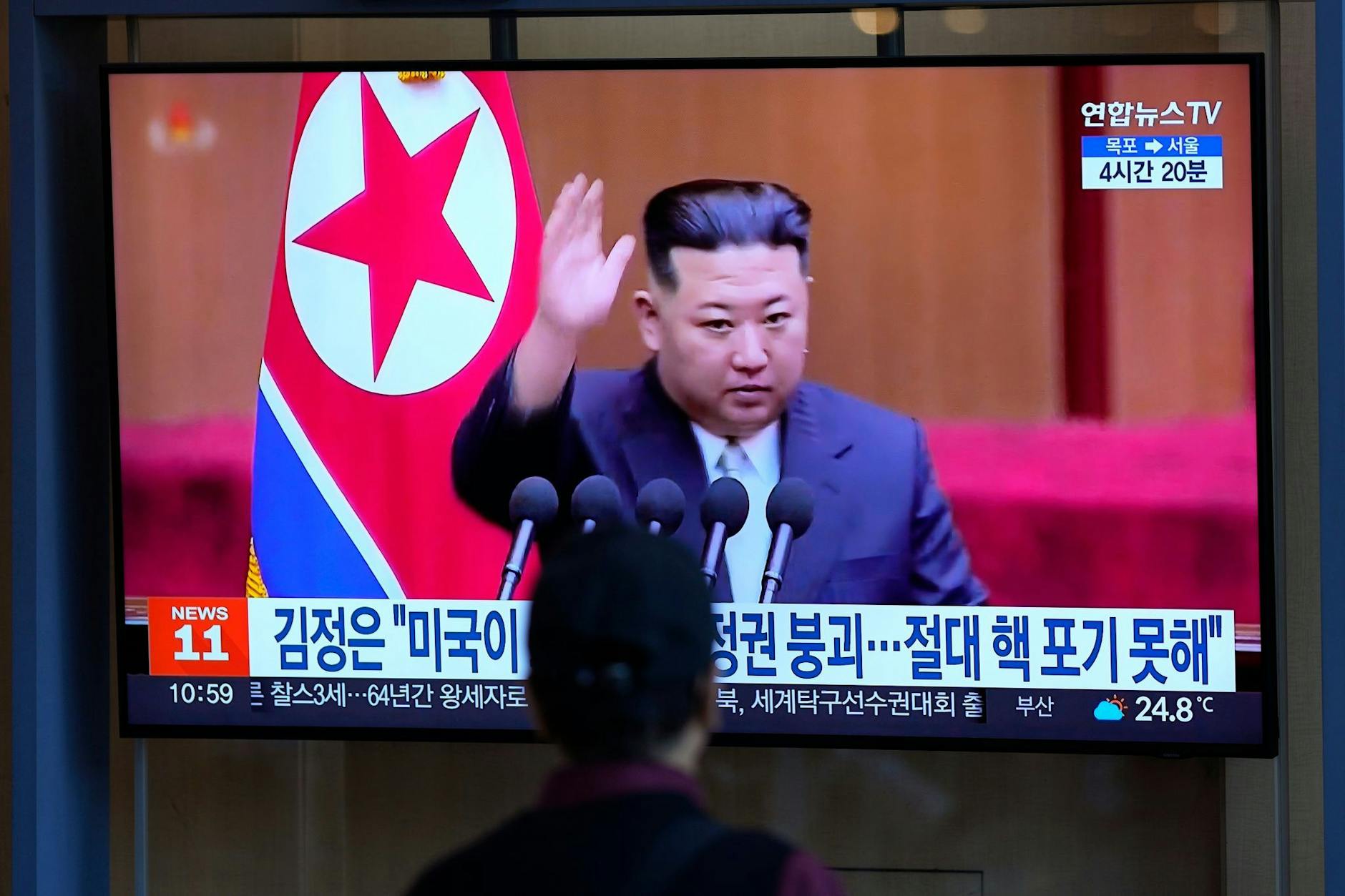 Nordkoreas Machthaber Kim Jong-un: Das Land hat ein Gesetz zur staatlichen Atompolitik verabschiedet, das den Einsatz von Atomwaffen für den Fall eines drohenden Angriffs vorsieht.