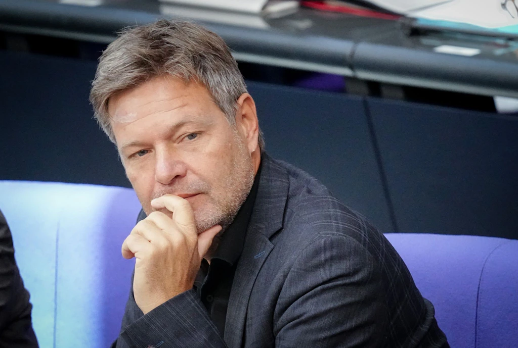 Bericht: Ampelkoalition kippt Habecks Gasumlage