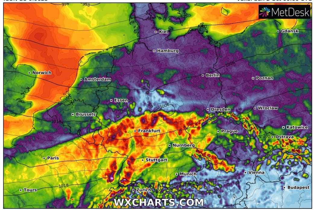 Spitzenböen in der Nacht von Samstag auf Sonntag in Deutschland: In der Mitte und im Süden des Landes werden Sturmböen bis 90 km/h berechnet, in den Hochlagen rechnet das deutsche Wettermodell ICON sogar mir Orkanböen bis 120 km/h.