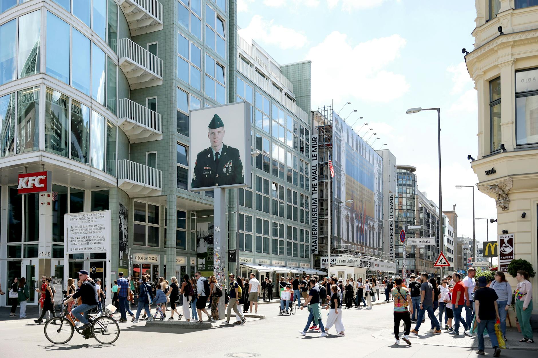 Das Gelände am Checkpoint Charlie soll umgestaltet werden.