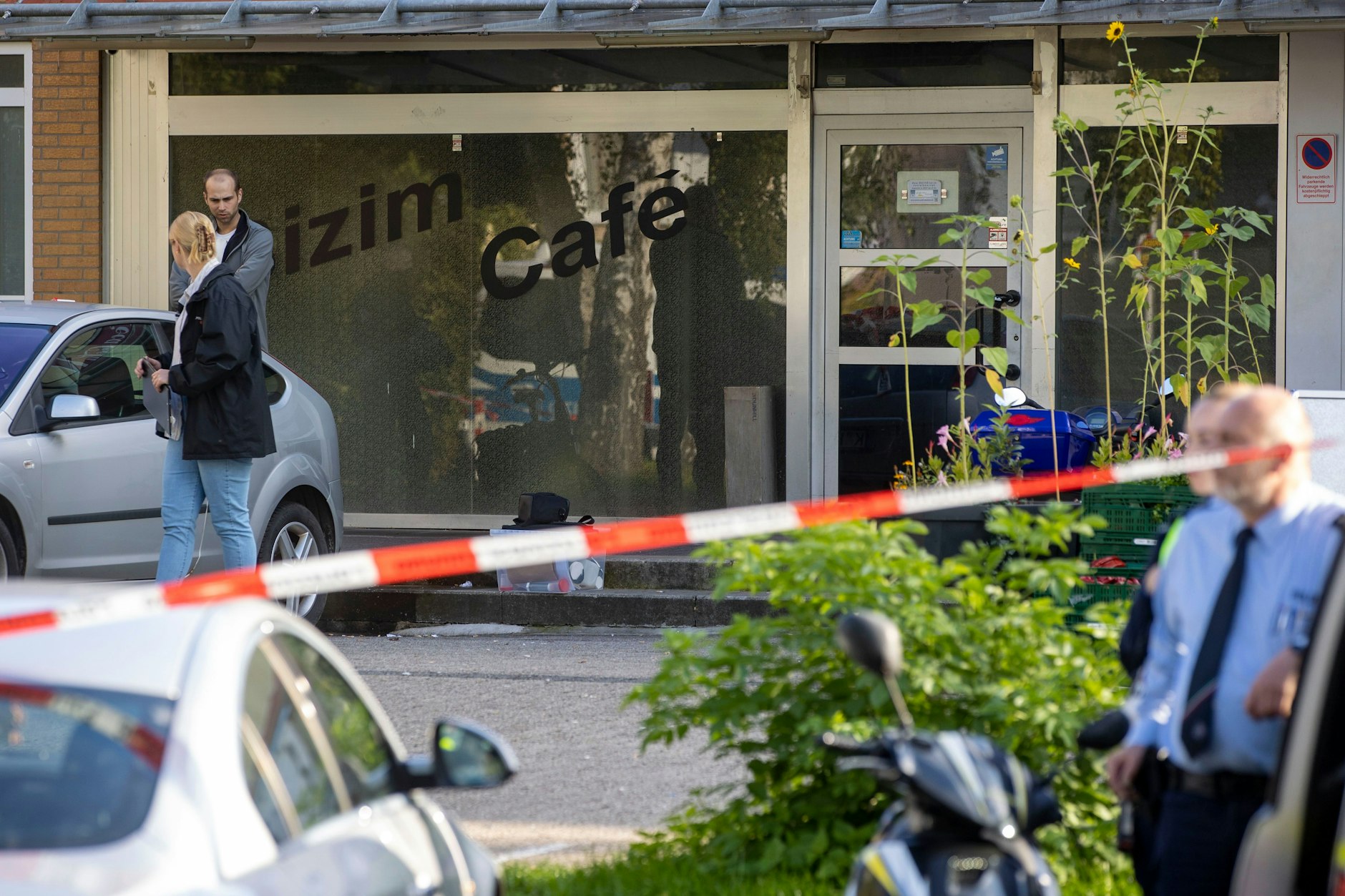 Die tödlichen Schüssen wurden in einem Café abgegeben.