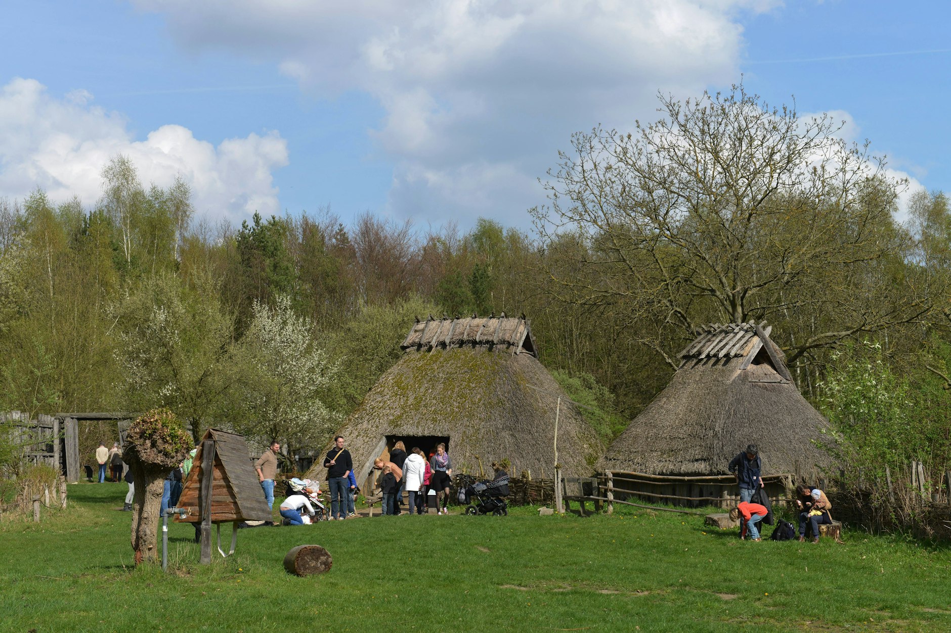 Mitmachen und lernen: Im Museumsdorf Düppel kann man das Leben im Mittelalter erleben.