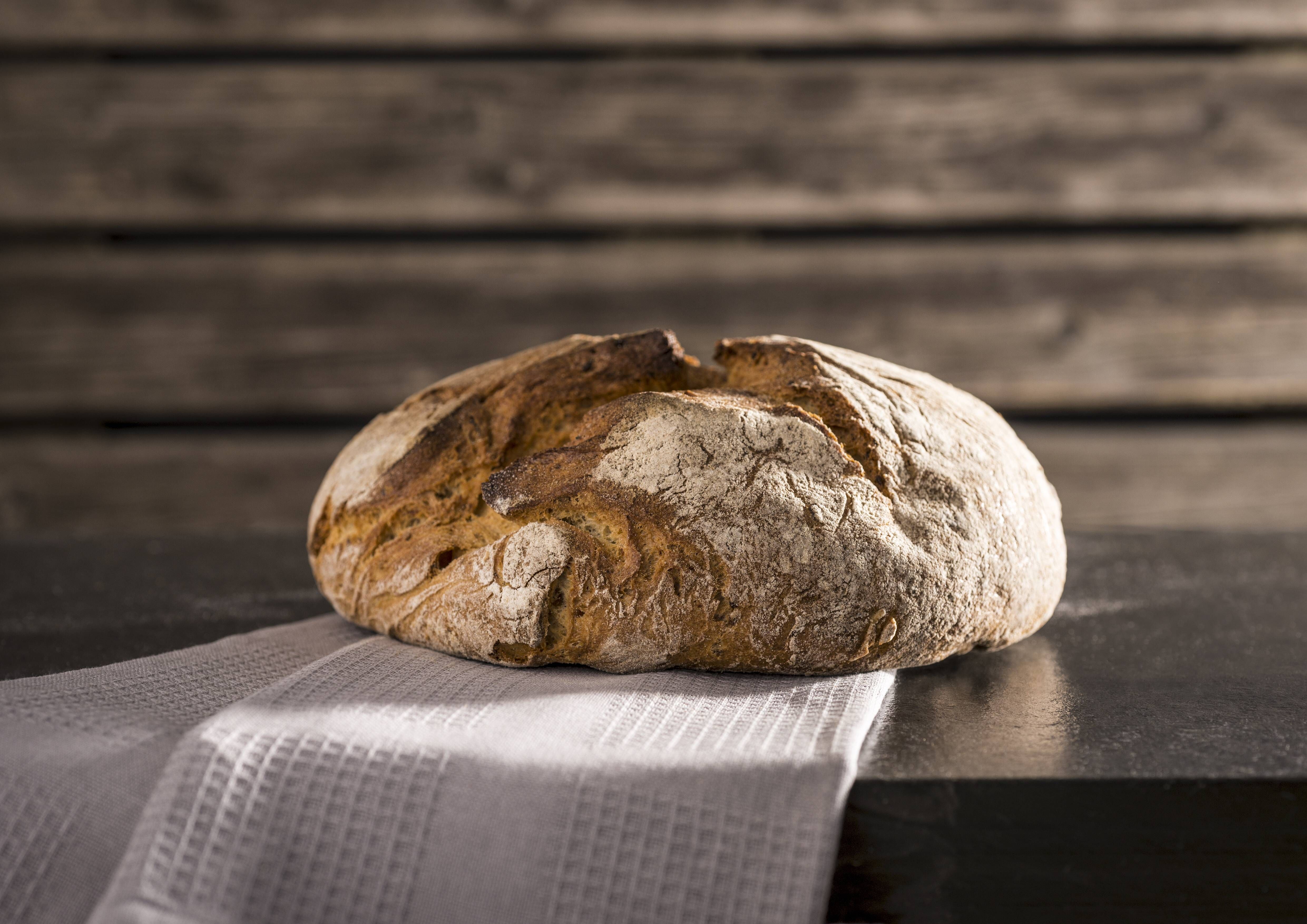 Rezept Für Das Einfachste Brot Der Welt: Wenige Zutaten, Perfekter ...