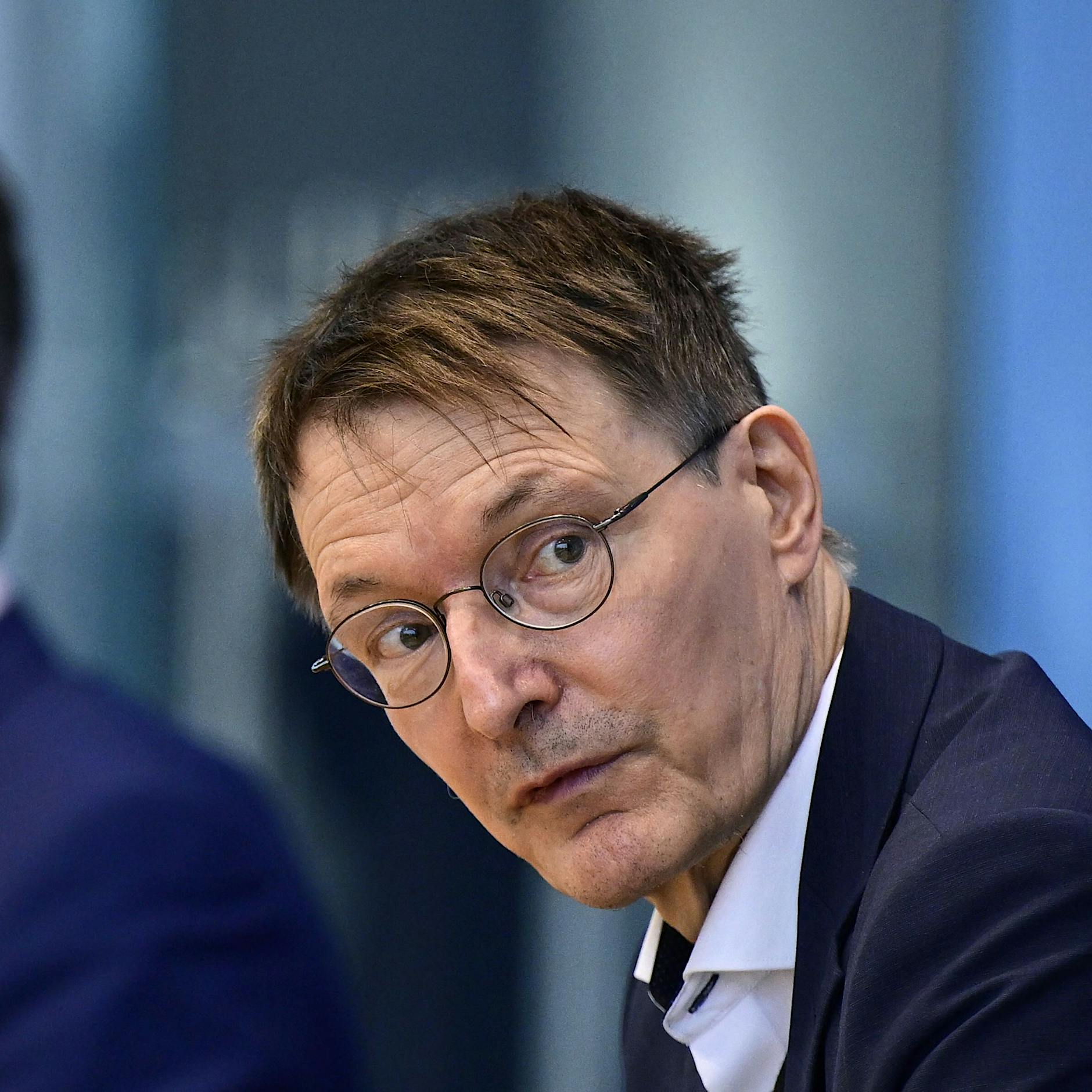 Karl Lauterbach: Die Corona-Herbstwelle ist da