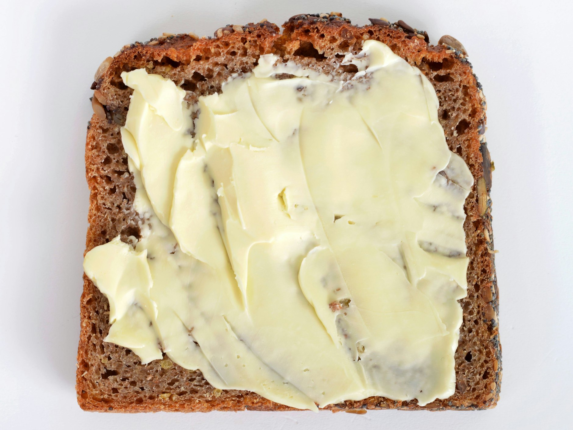 Die Inflation treibt die Kosten für Lebensmittel in die Höhe. Ein Paket Butter kostet nun in der Regel über drei Euro.