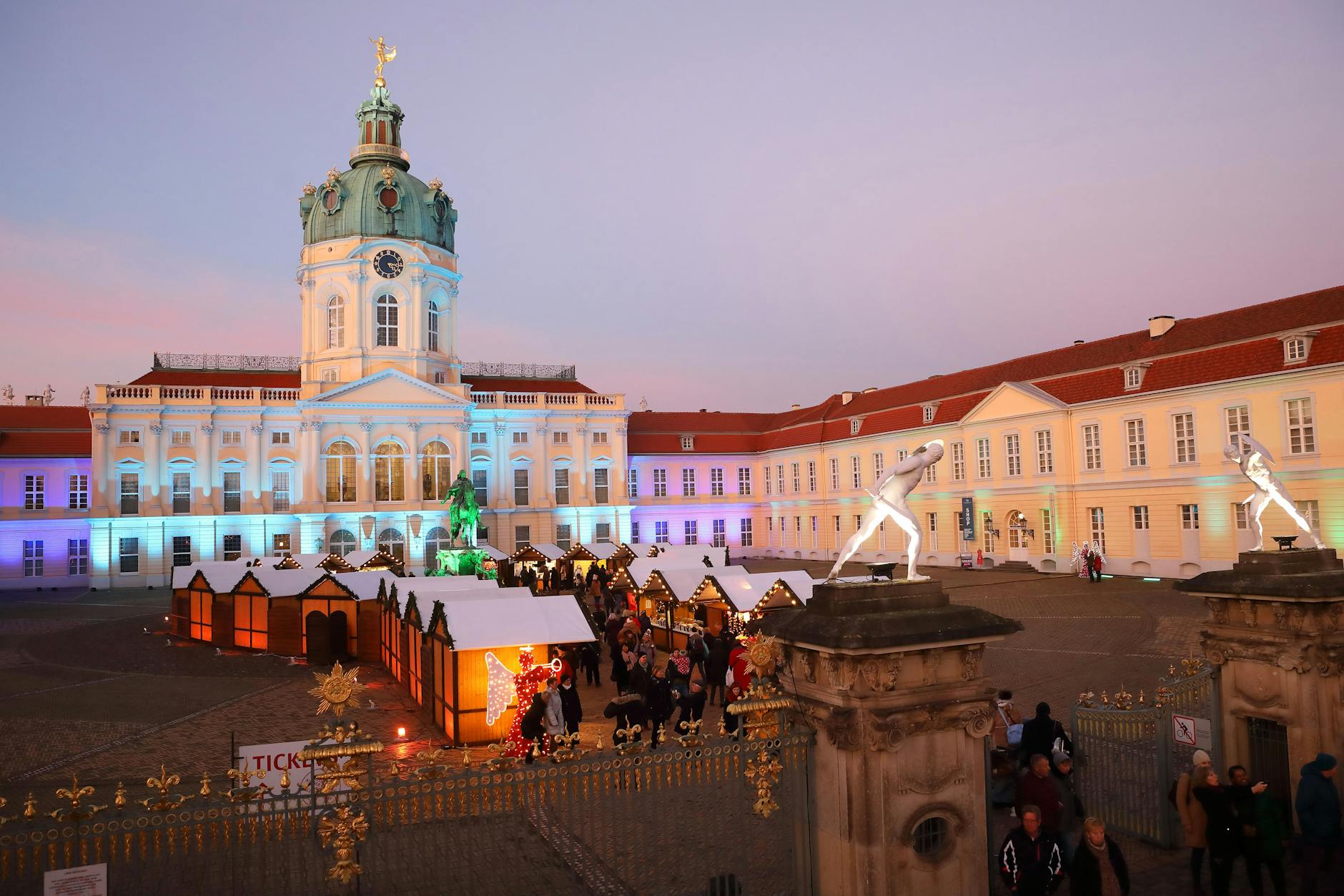 Für den Markt am Schloss Charlottenburg wird diese Weihnachtszeit wohl vorerst die letzte sein. 