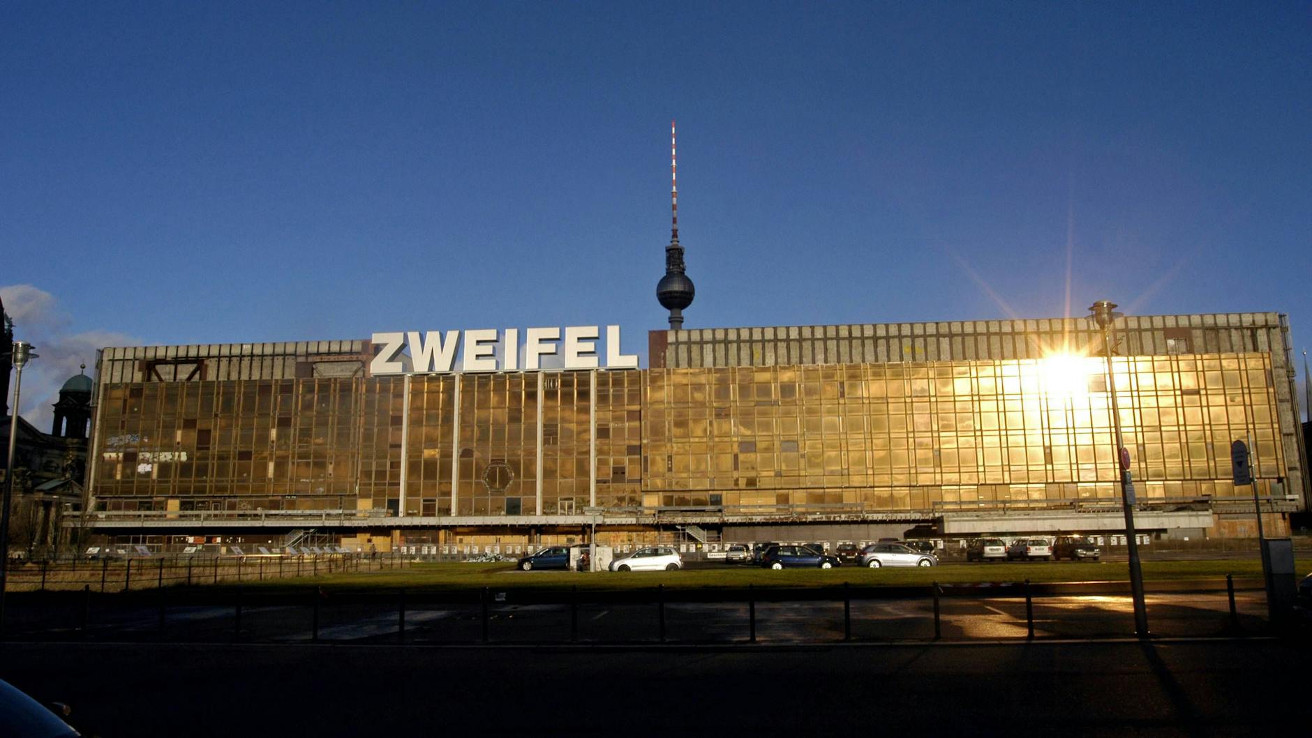 Der Palast der Republik in der Zeit seiner Zwischennutzung. 