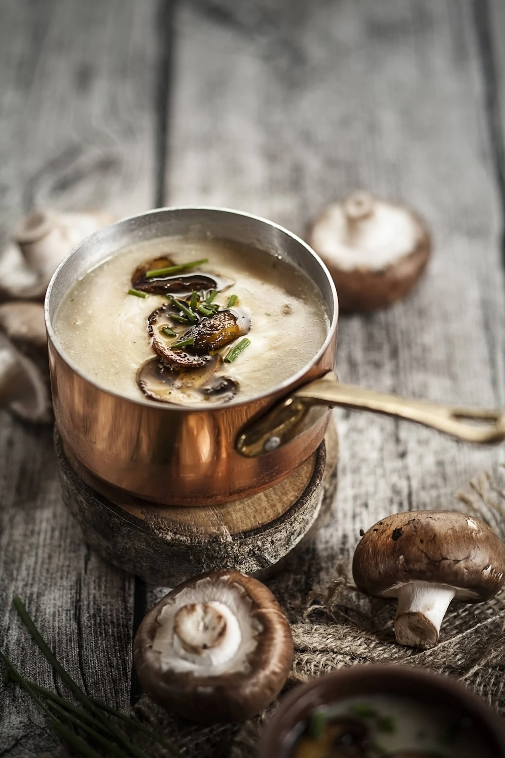Pilze sammeln? Für diese Suppe genügt ein Besuch im Supermarkt