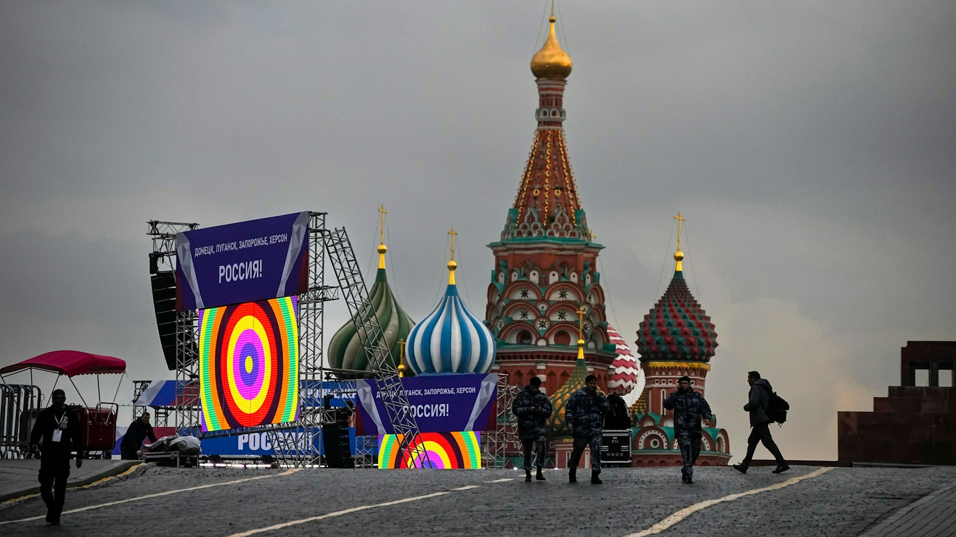 Mit einem Konzert auf dem Roten Platz will Putin die Annexion feiern.