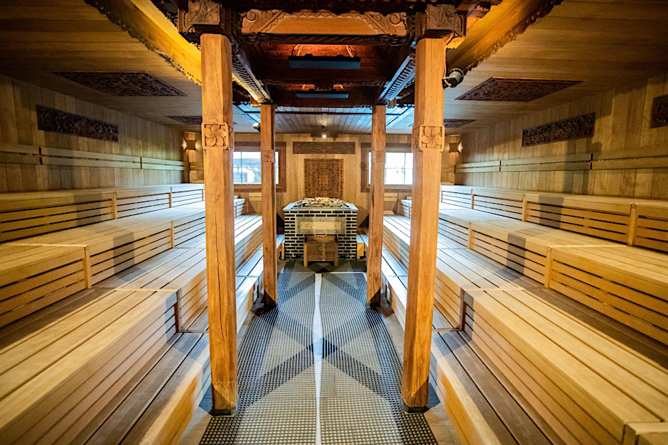 Eine Aufgusssauna im Vabali Spa Berlin.  