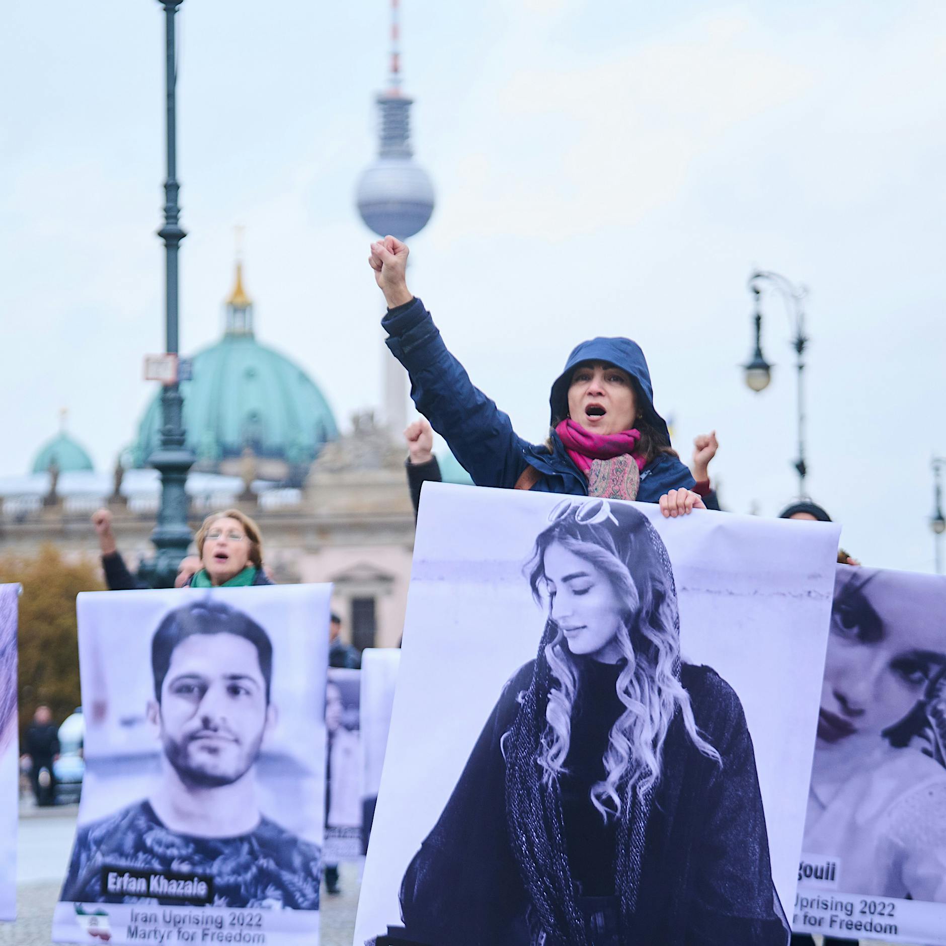 Berlin: Tausende protestieren gegen das Regime im Iran