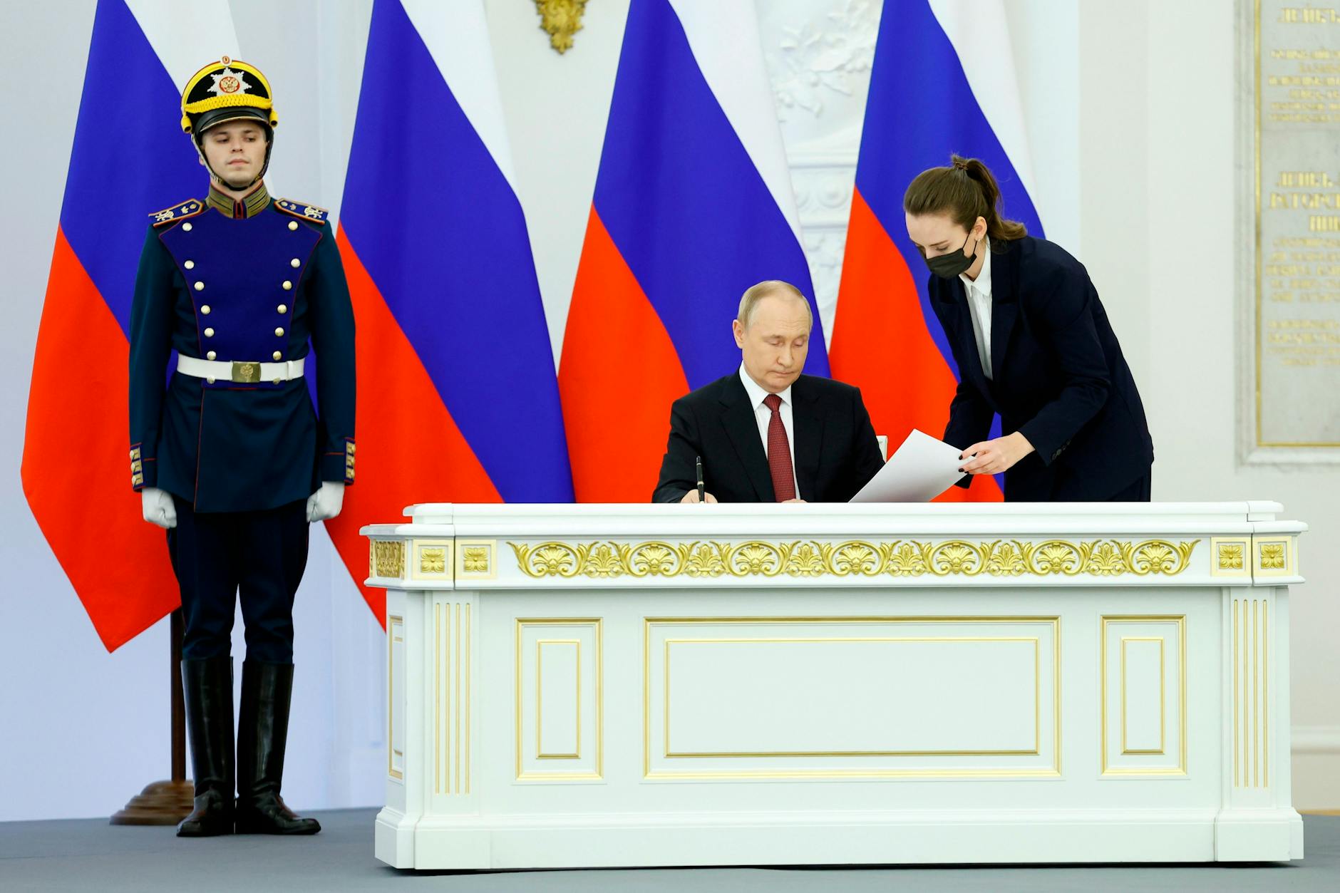 Wladimir Putin bei der Zeremonie zur Annexion der von Russland besetzten ukrainischen Regionen Luhansk, Donezk, Saporischschja und Cherson.