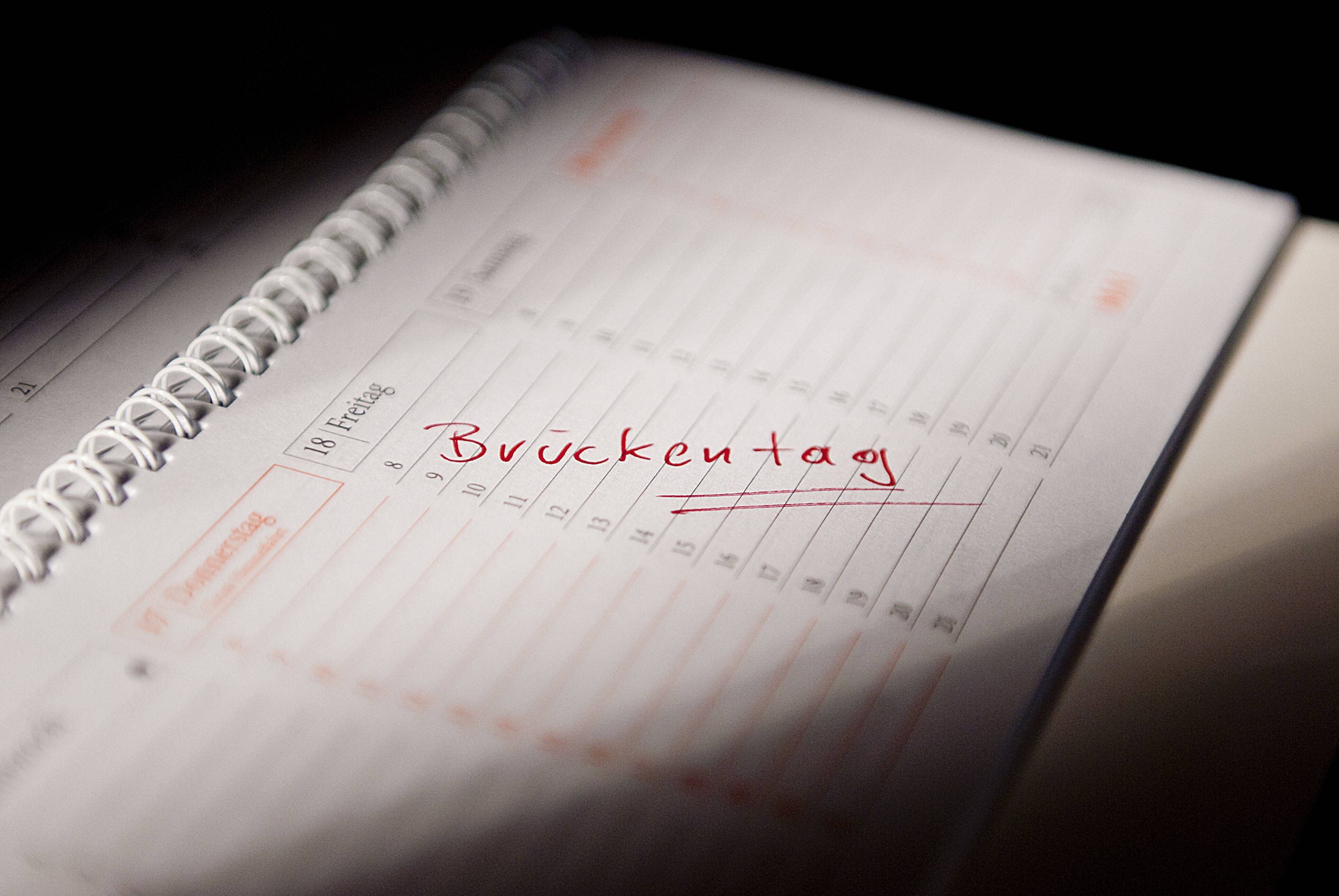 Image - So verdoppeln Sie Ihren Urlaub 2023 – wer früh plant, kann bis zu 73 Tage freimachen