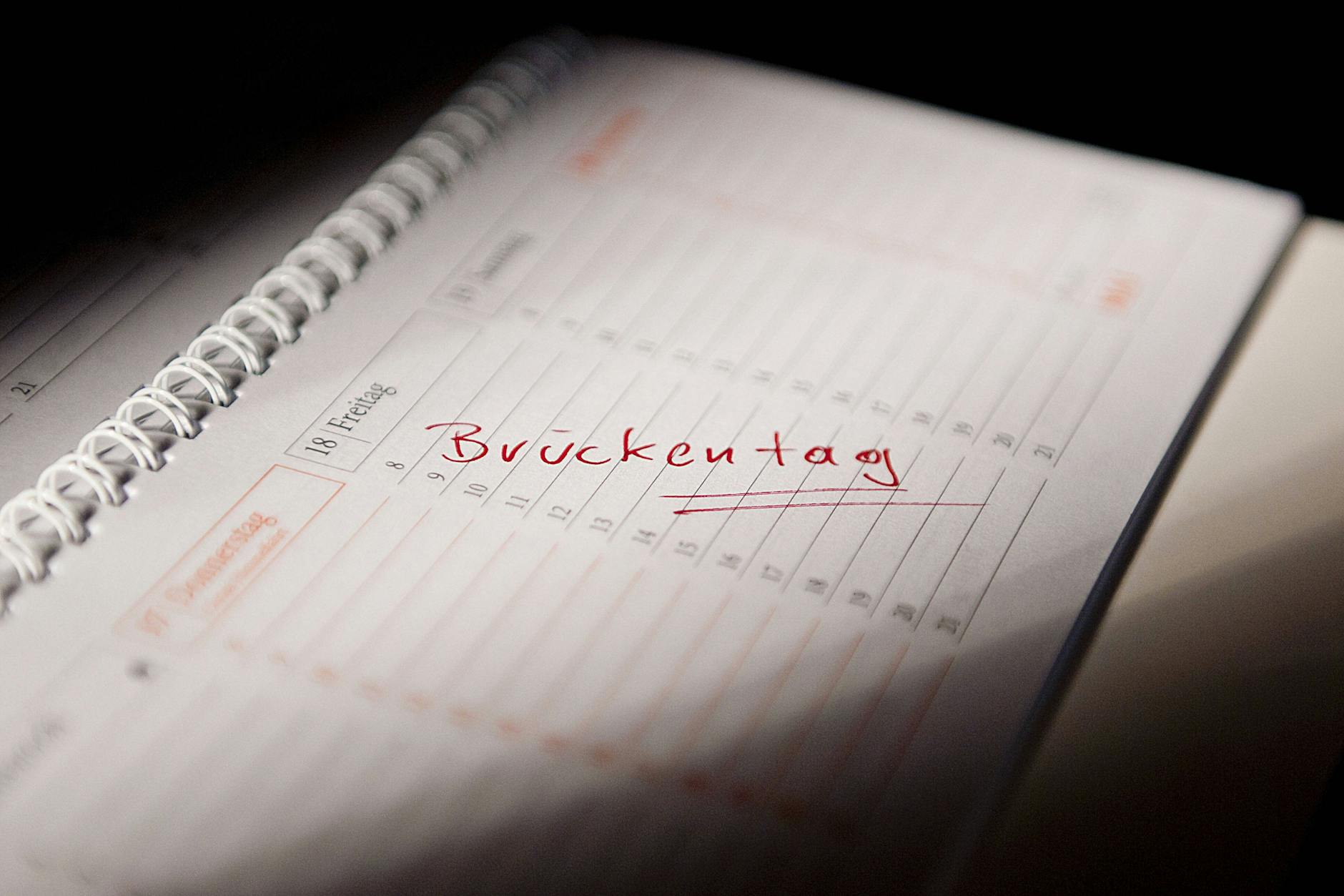 Brückentag – Eintrag im Kalender