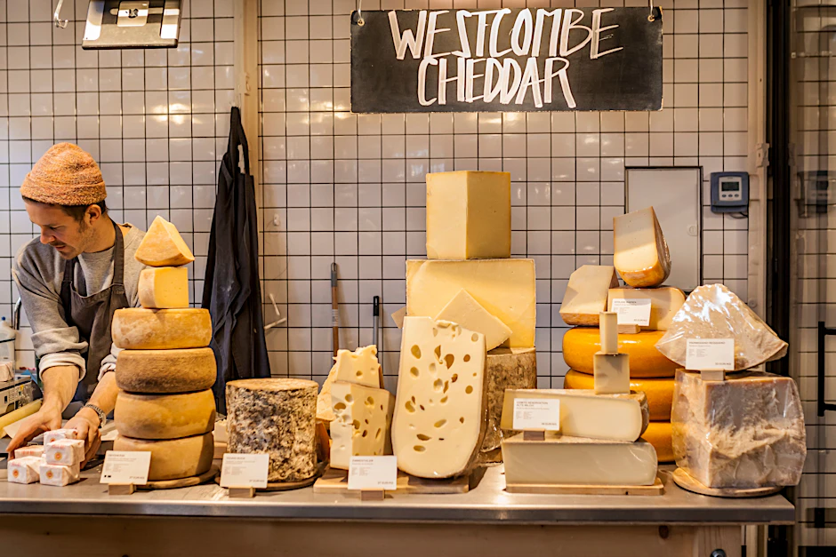 Für viele Berliner die erste Käseanlaufstelle in der Stadt: Alte Milch in der Markthalle Neun.