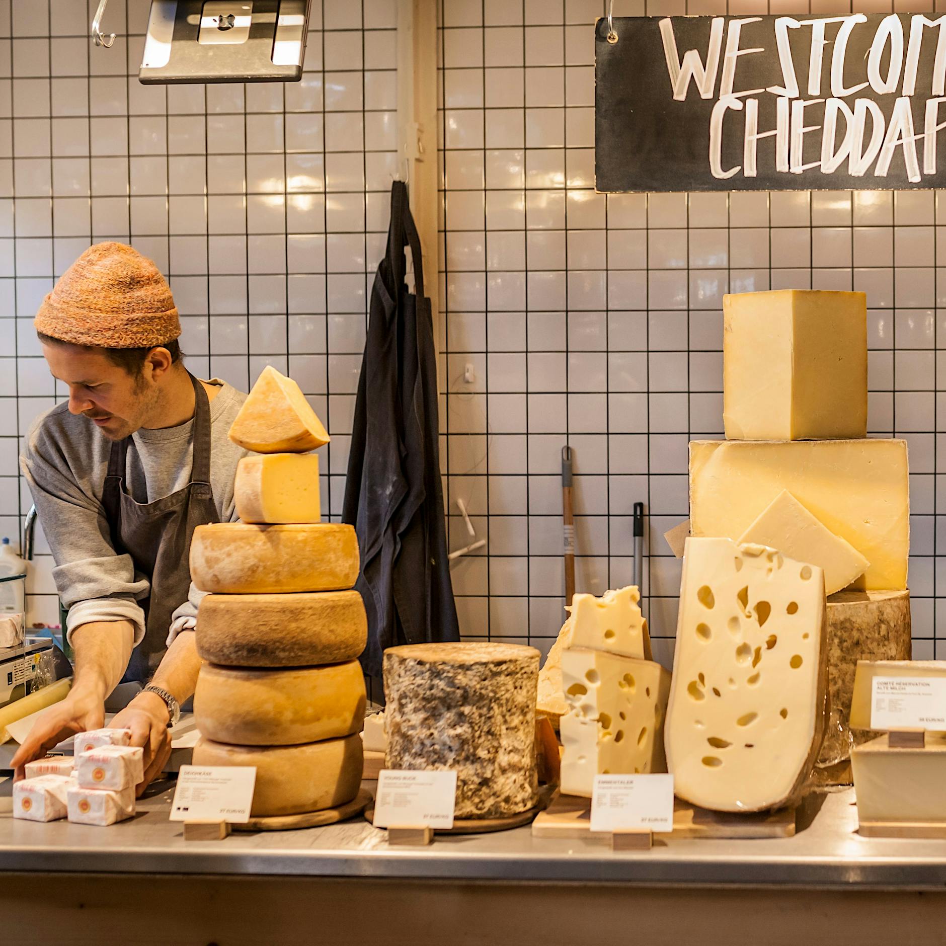 Zum Dahinschmelzen: Was guten Käse ausmacht – und wo man ihn in Berlin bekommt