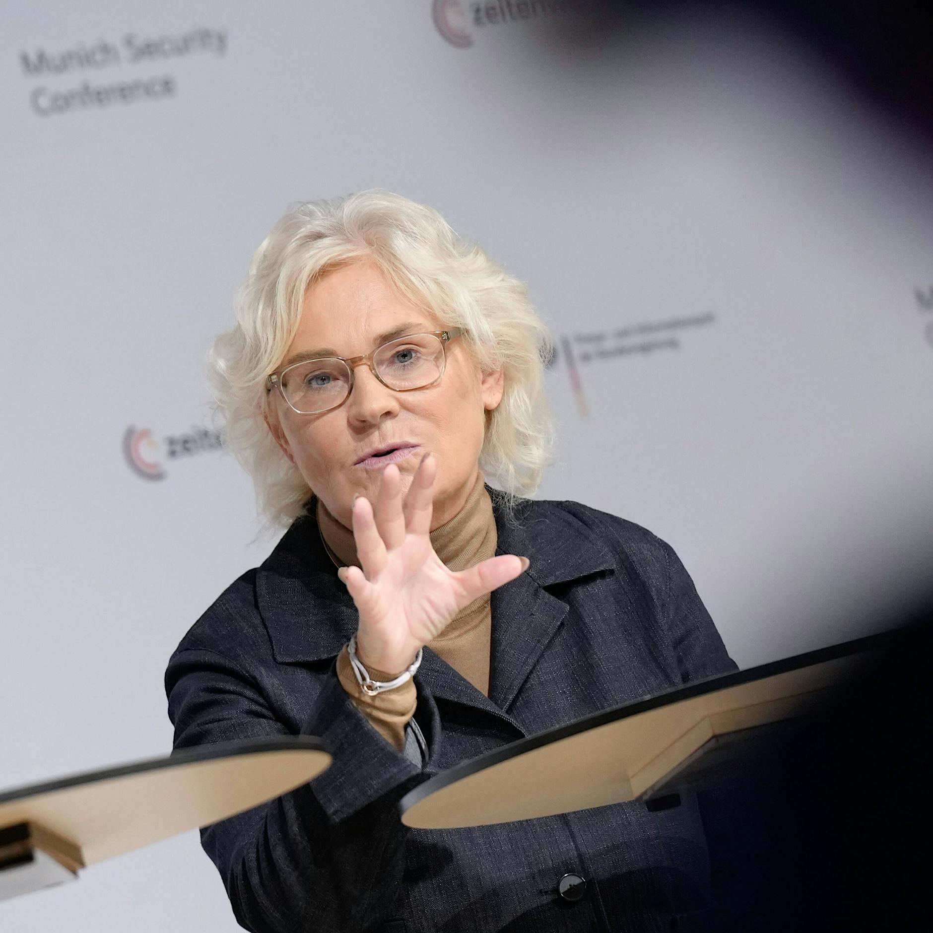 Lambrecht widerspricht Lauterbach: „Wir werden keine Kriegspartei“