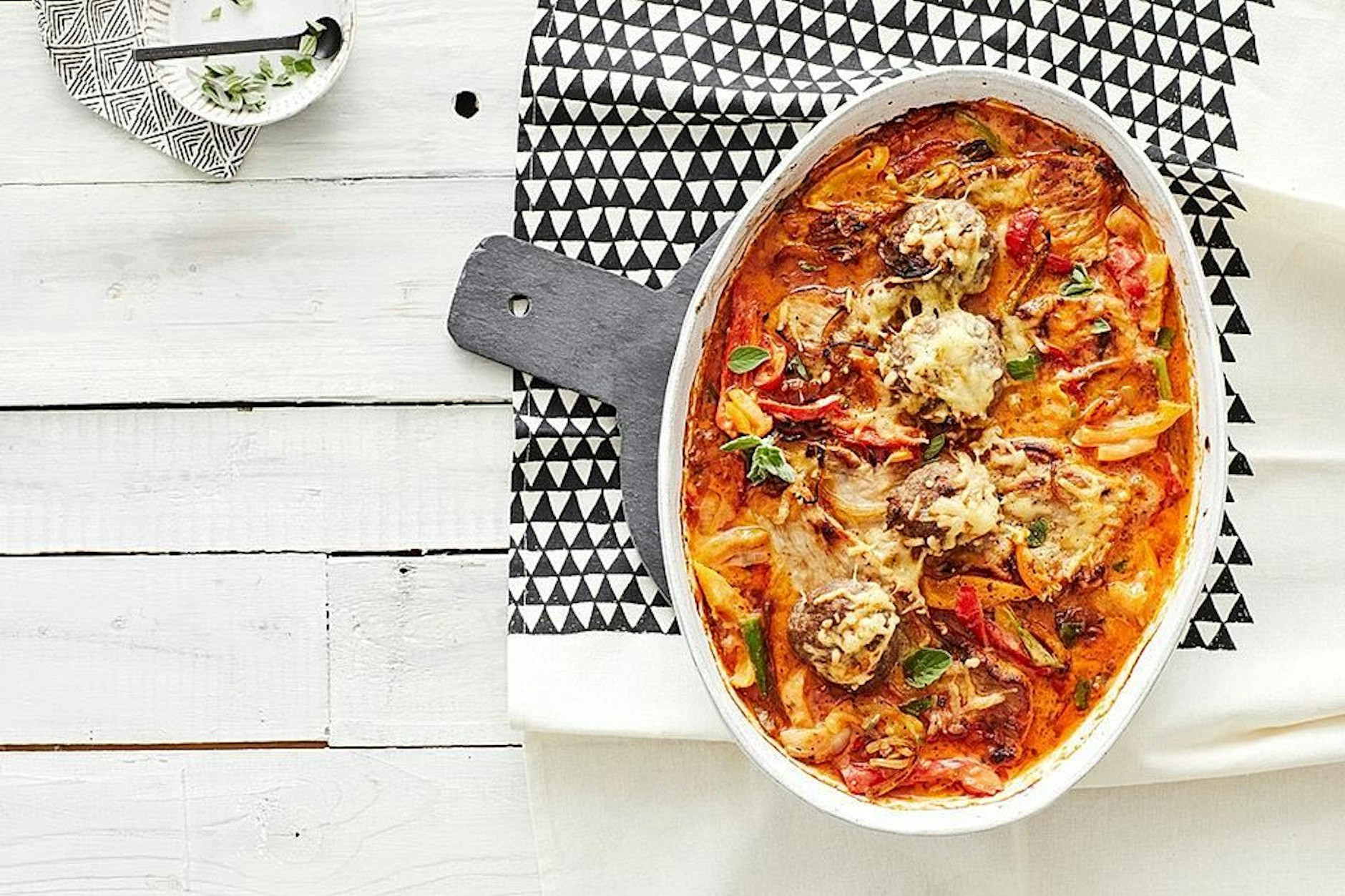 Omas Paprika-Schnitzel aus dem Ofen sind eine köstliche Schlemmerei.