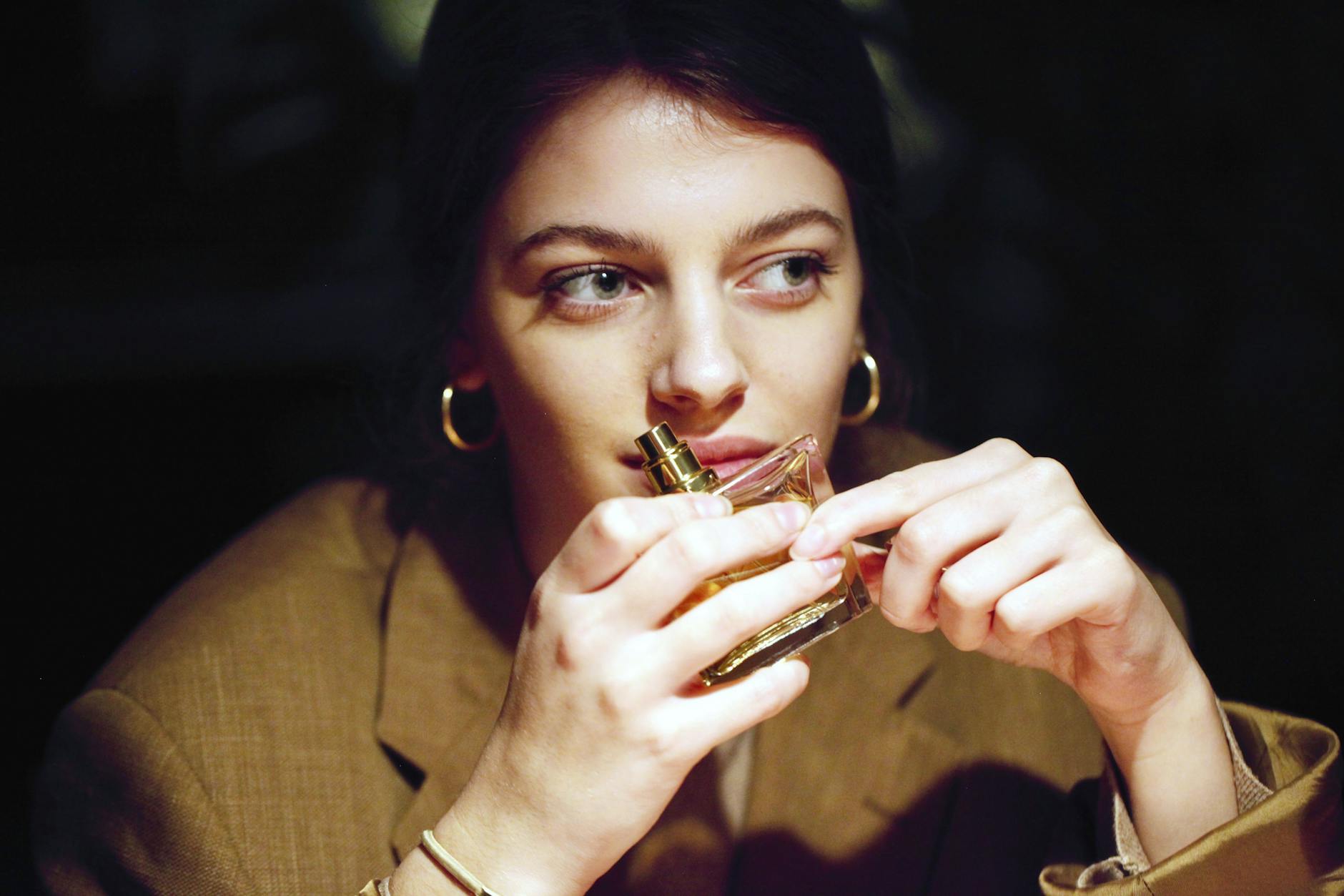 Ab welchem Alter ist ein schöner Duft angebracht? Daran scheiden sich in Deutschland die Geister.