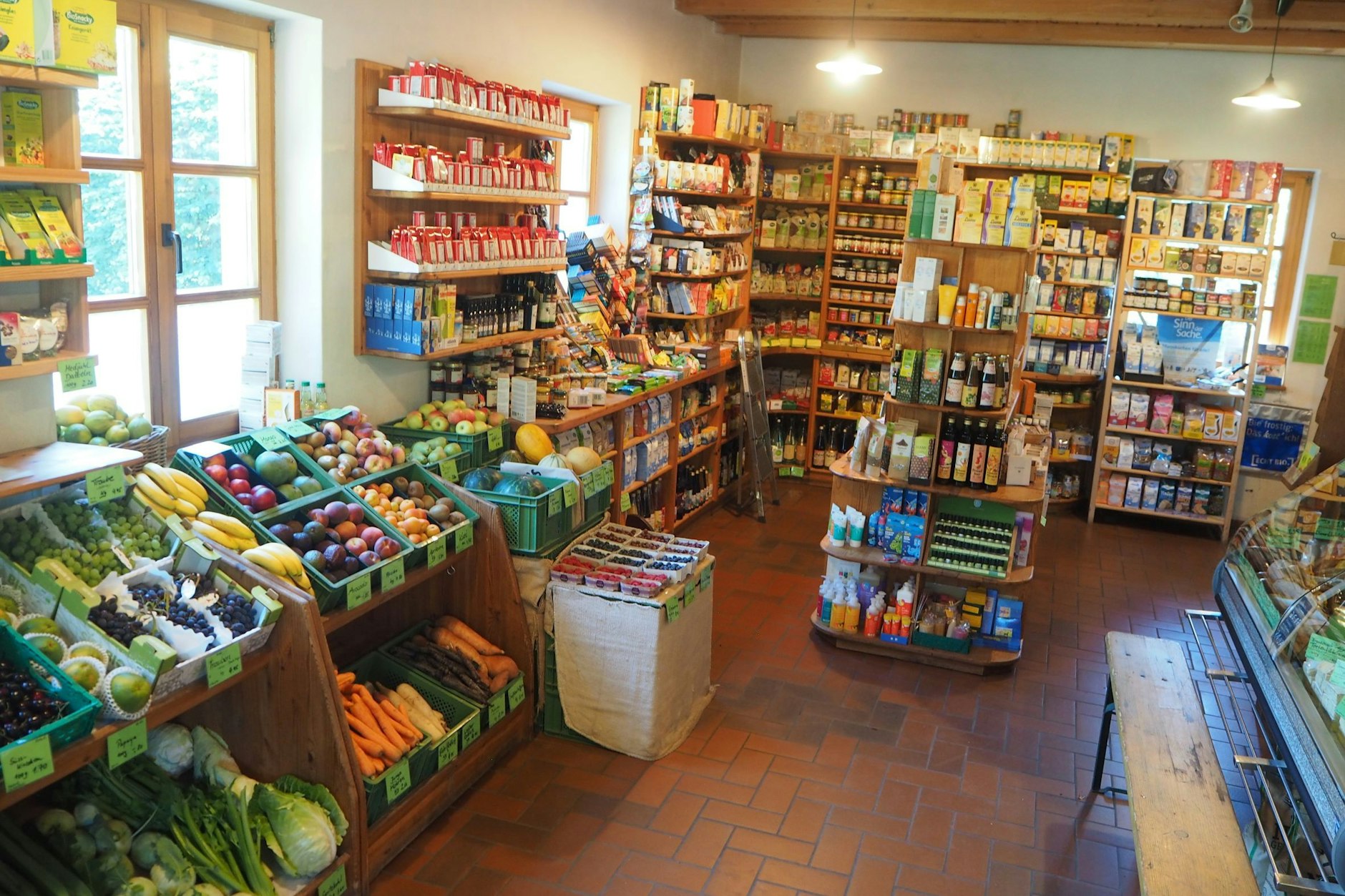 Viel Auswahl und Frische: Den Hofladen der Marienhöhe gibt es seit 1990.