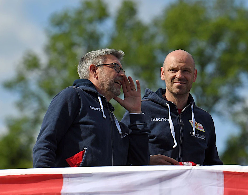 Markus Hoffmann (r.) und sein Einflüsterer: In den letzten Tagen war Urs Fischer so etwas wie der Telefon-Joker von Unions Co-Trainer.