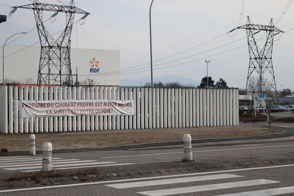 Frankreich vor Verstaatlichung von Stromkonzern EDF