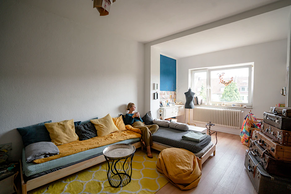 Große Räume mit hohen Decken sind Energieschleudern. Da braucht es eine heiße Tass Tee zum Aufwärmen.&nbsp;