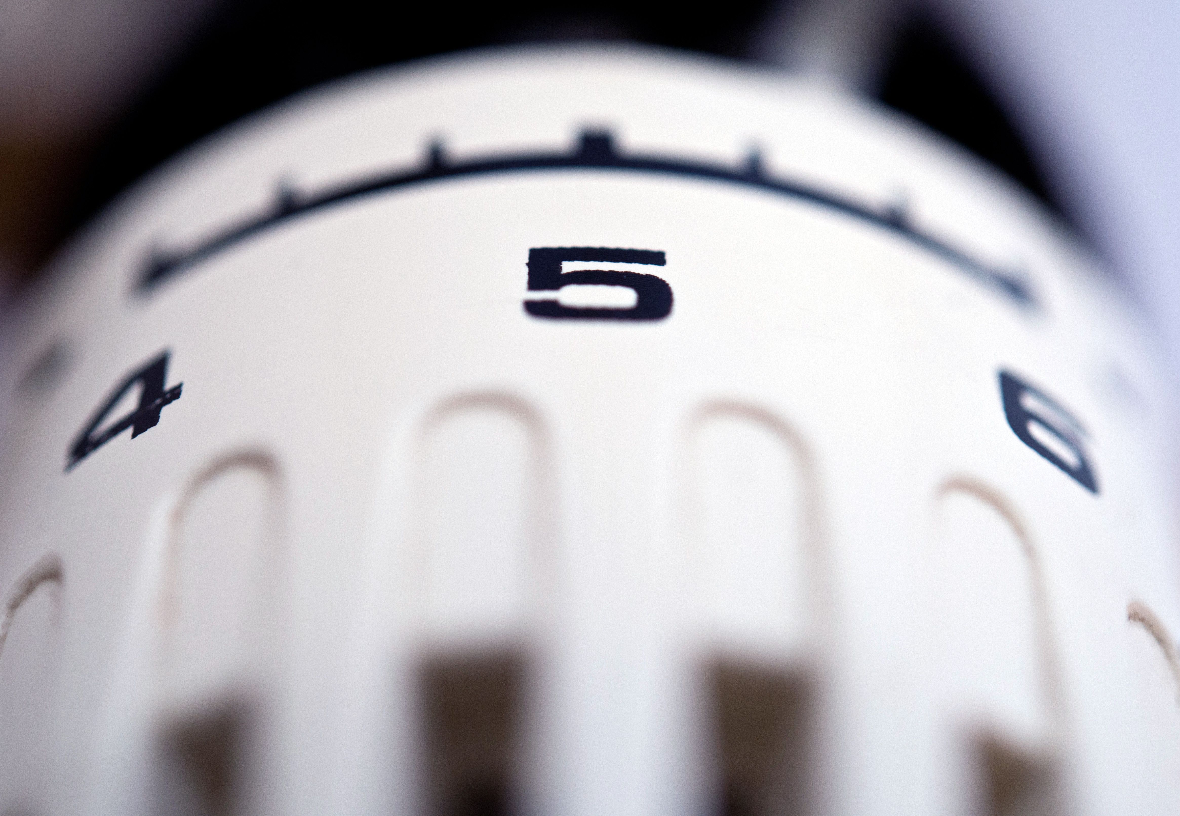 Heizen im Herbst und Krisenwinter: DIESE Stufe sollten Sie am Heizungs-Thermostat einstellen, um auf 20 Grad zu kommen – und DIESEN häufigen Fehler vermeiden