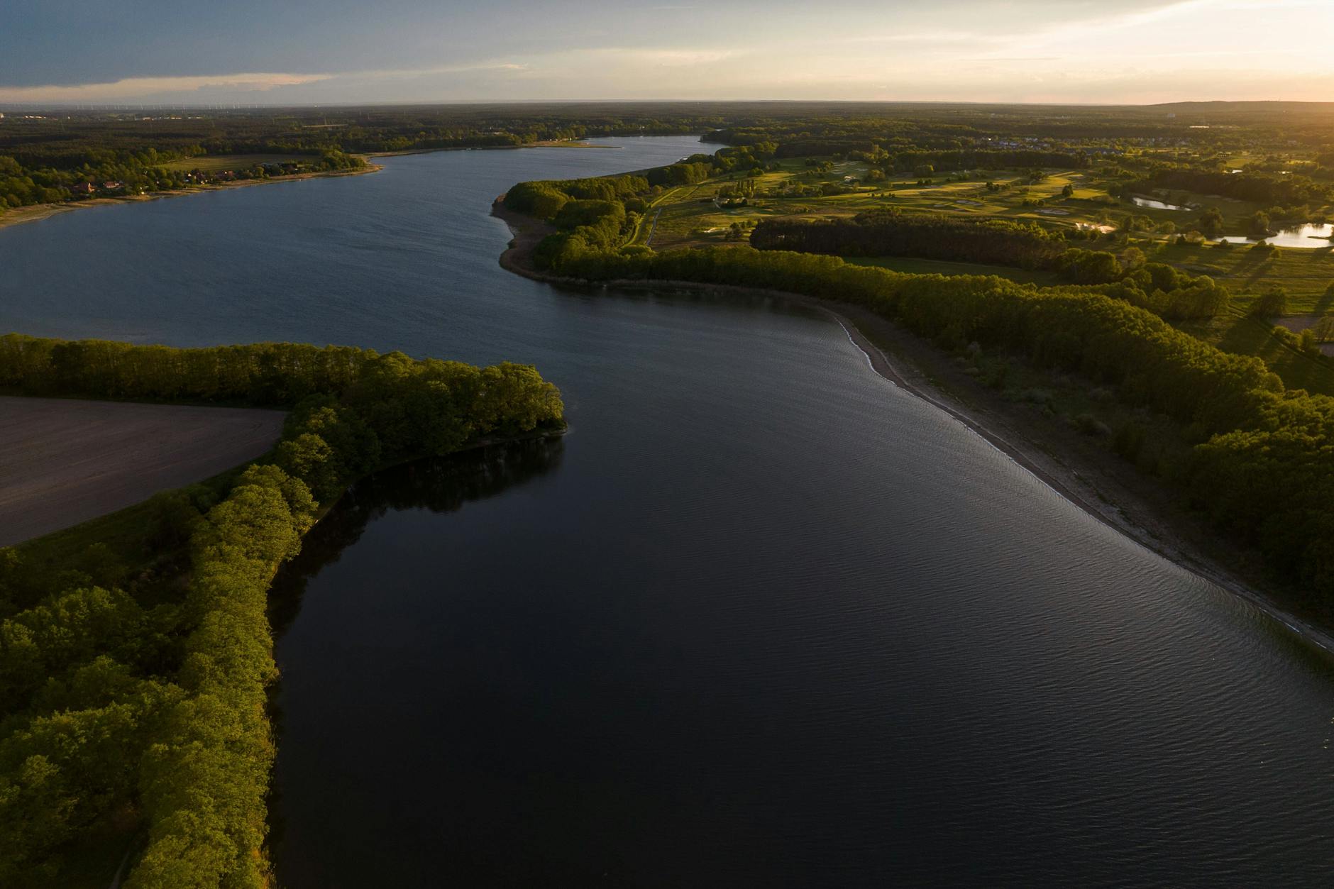 Brandenburgs Seen sind fischreich: Hier der Seddiner See bei Wildenbruch.