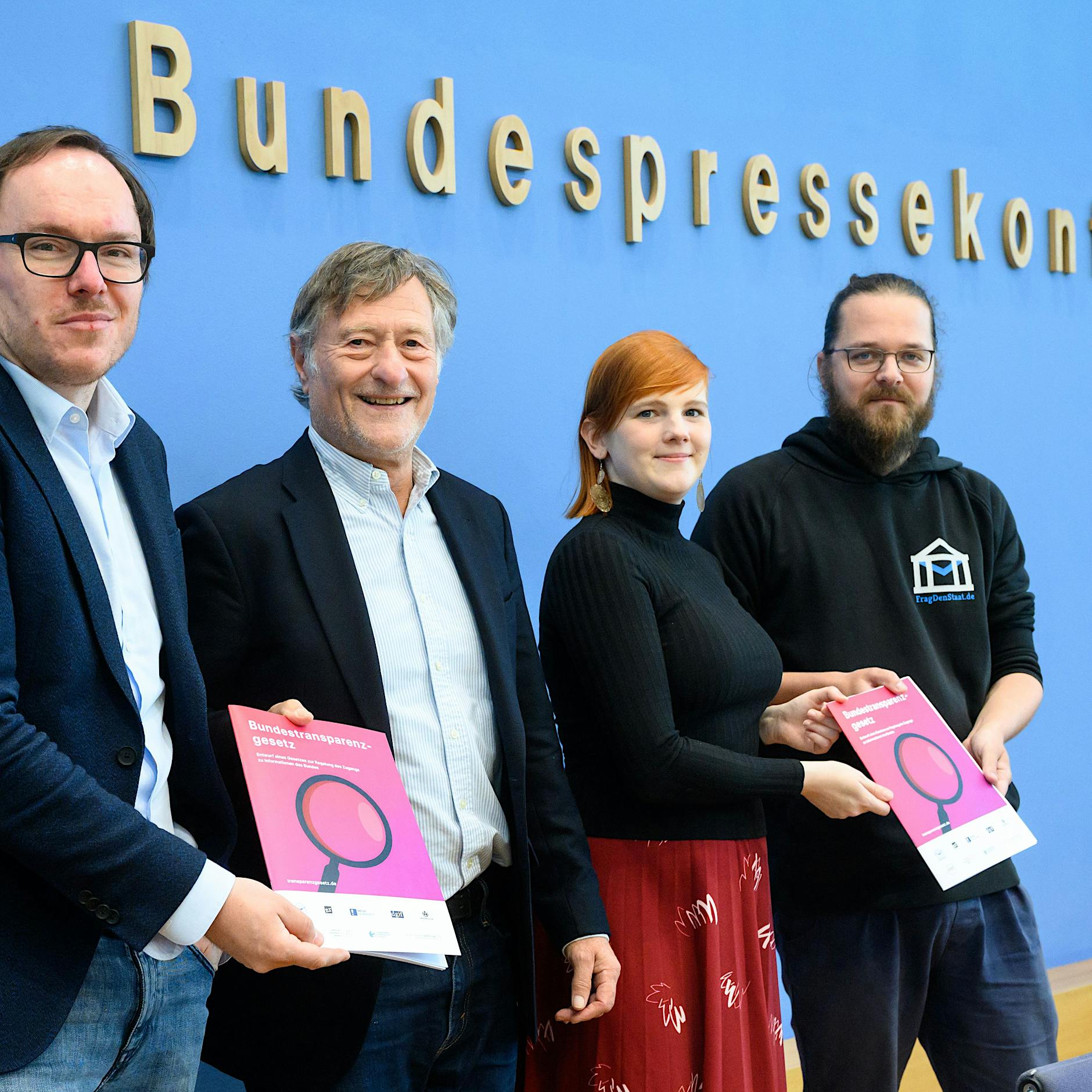 Initiative fordert: Der Staat soll endlich mehr Transparenz wagen!