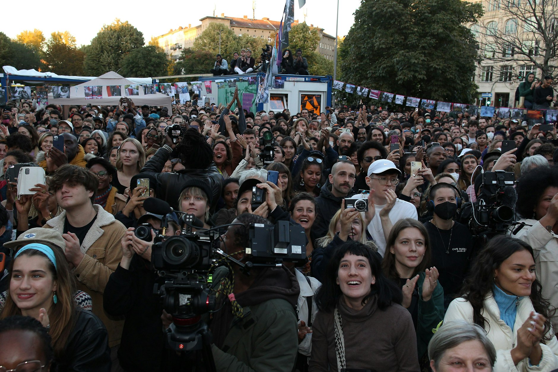 „Willst du weiter nach vorne?“: Das Publikum war begeistert. Und nahm aufeinander Rücksicht
