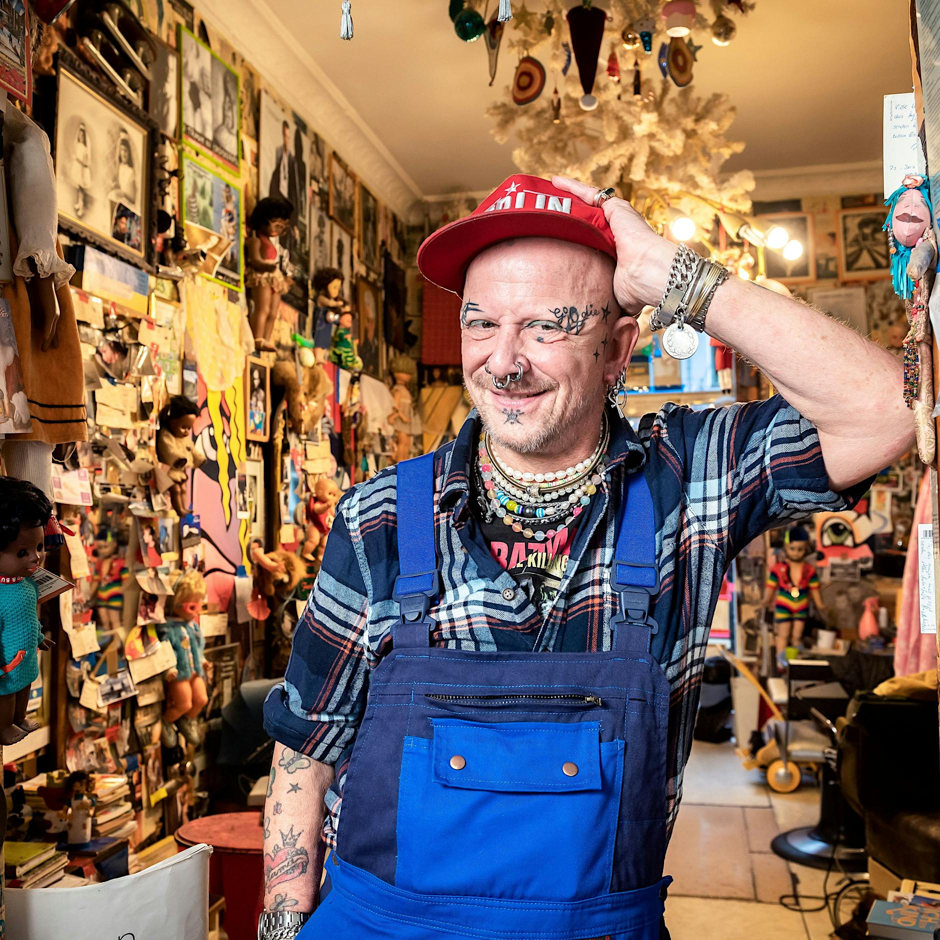 Frank Schäfer: Der Ost-Punk, der die DDR-Elite frisierte