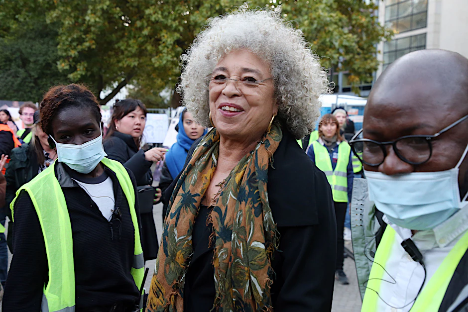 Nicht im Aktivismus-Ruhestand: Angela Davis am Donnerstag auf dem Oranienplatz in Kreuzberg.