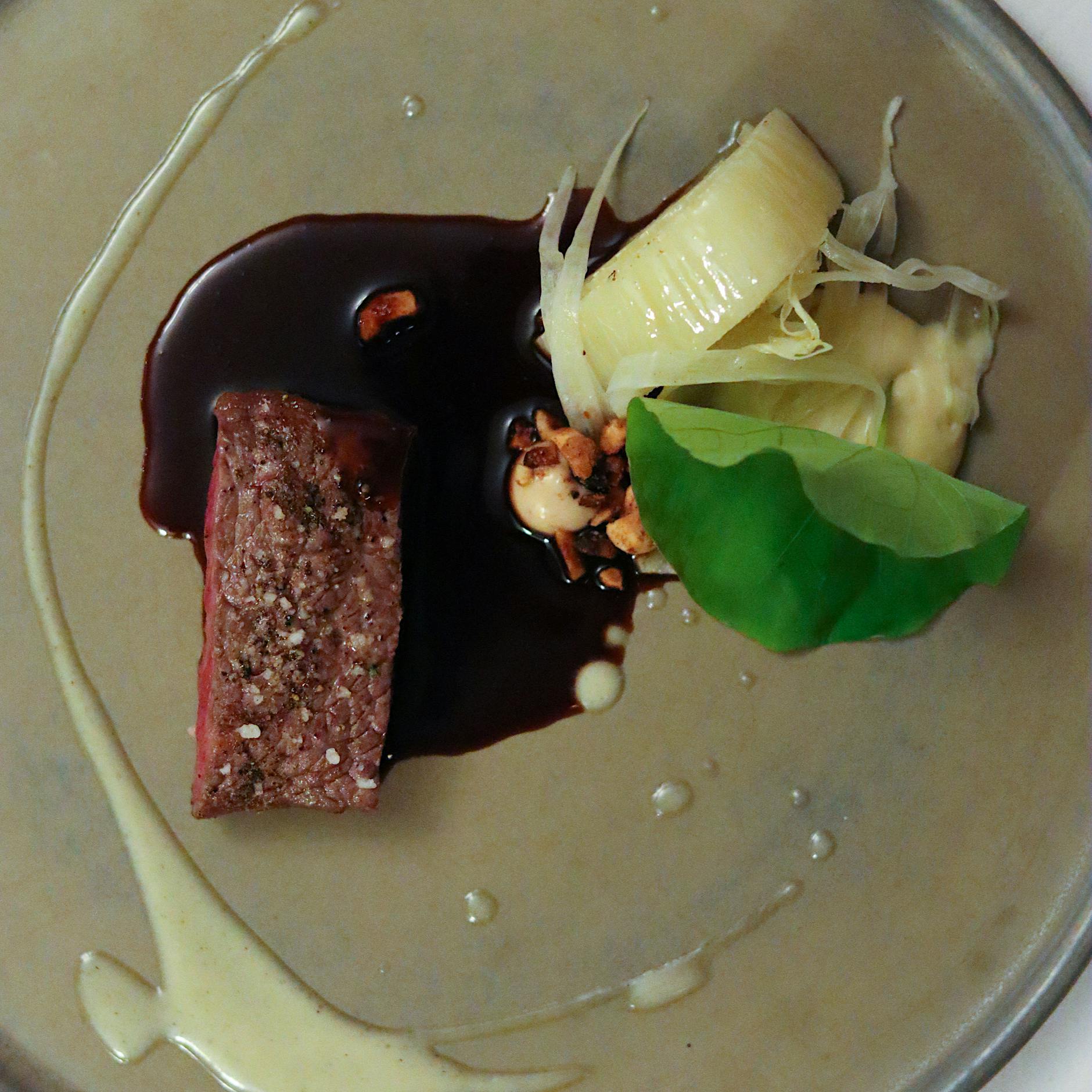 Vom Rinde verweht: Das Stadtmenü im Restaurant Brikz