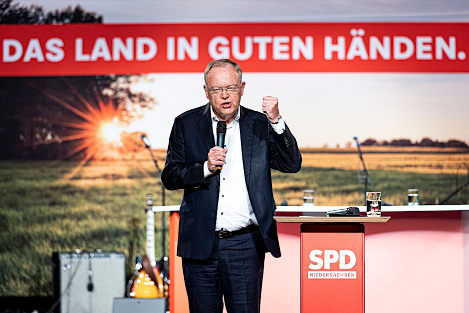 Stephan Weil (SPD) spricht bei einer Wahlkampfveranstaltung der SPD in Niedersachsen.  
