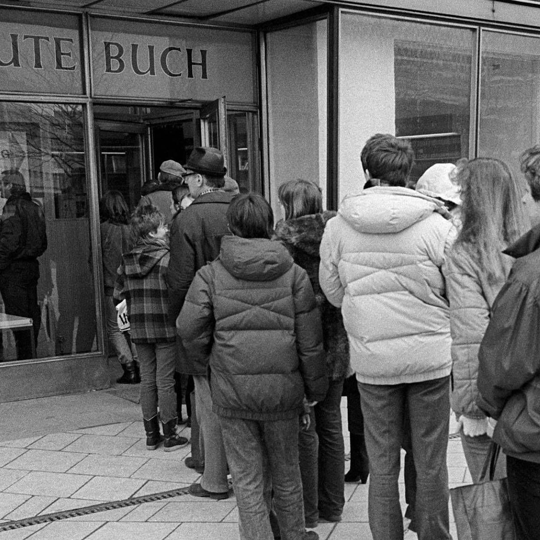 „Leseland DDR“: Haben Sie auch noch die großen Schätze von früher?