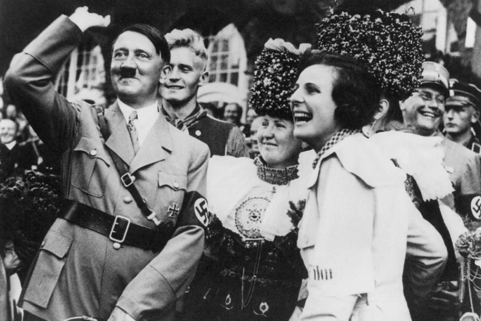 Adolf Hitler mit Leni Riefenstahl 1934 