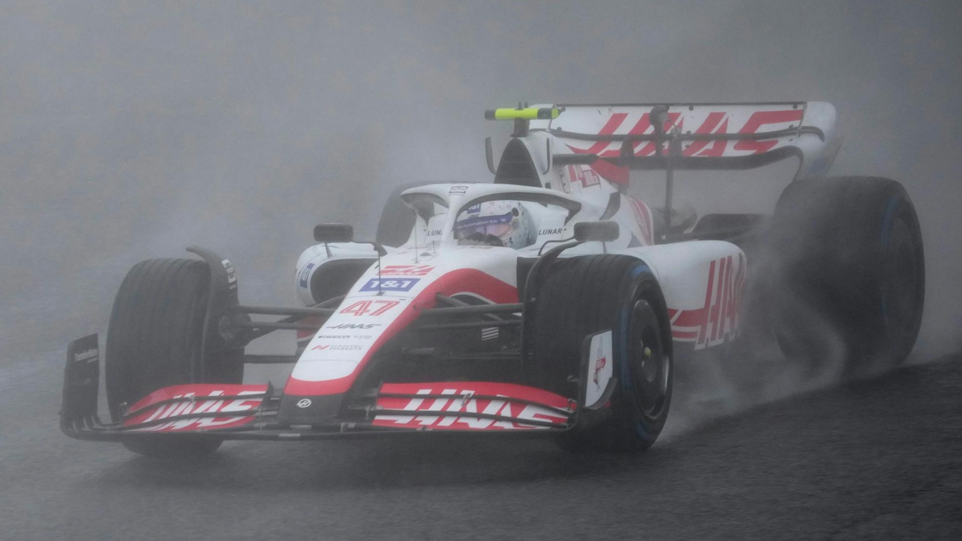 Mick Schumacher kam mit der falschen Strategie in Suzuka nur auf Position 18 ins Ziel.