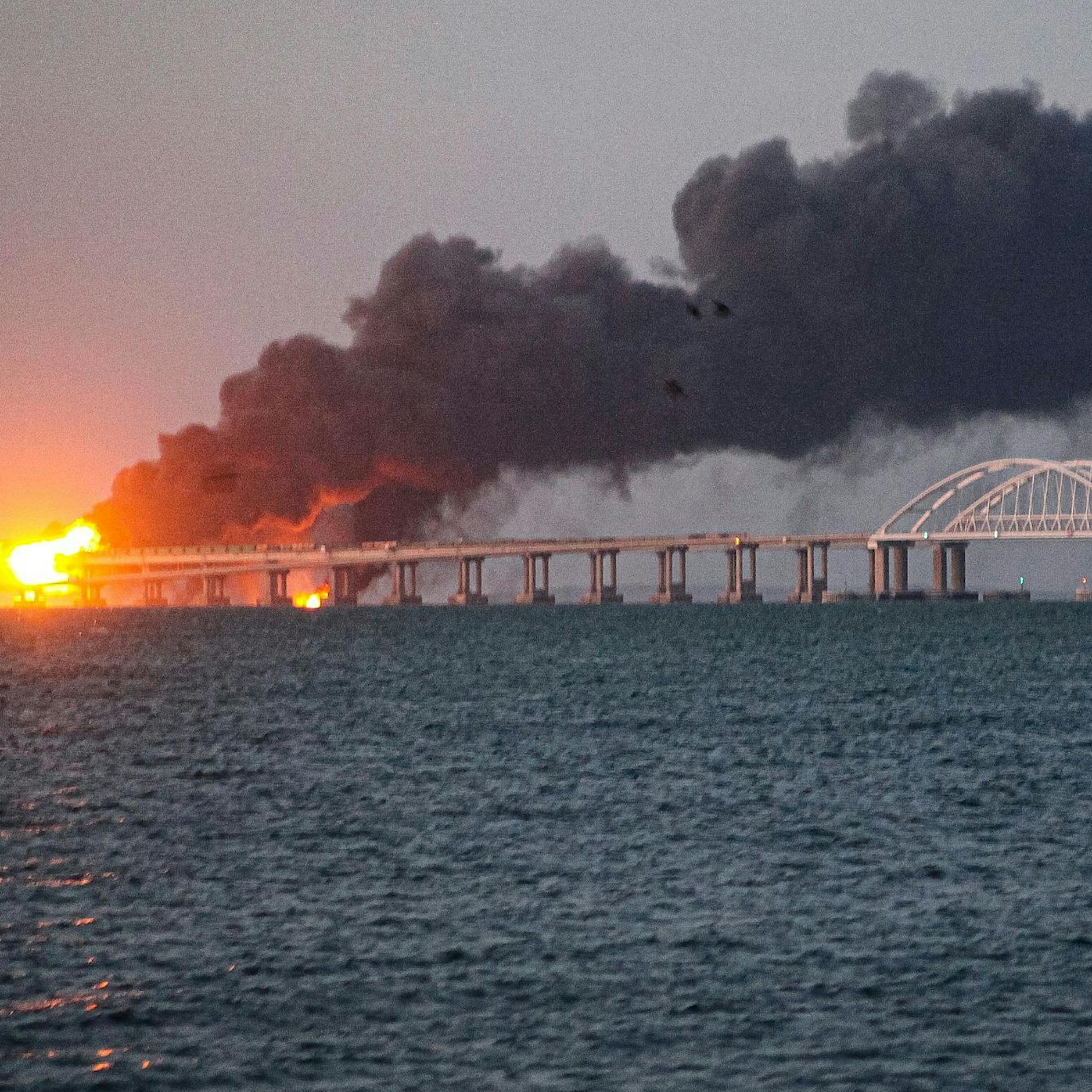 Ex-Kremlchef Medwedew: Terroristen müssen vernichtet werden