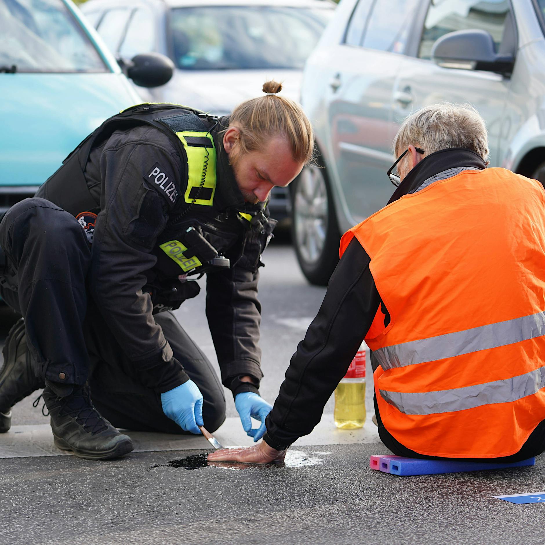 Viele Klima-Kleber in Berlin tun es „hauptberuflich“