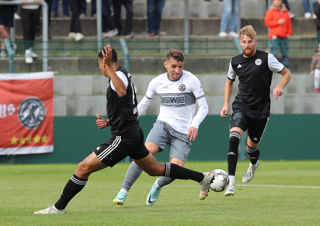 Viktoria 89, BAK, BFC und weitere Ostklubs fordern neue Aufstiegsregel