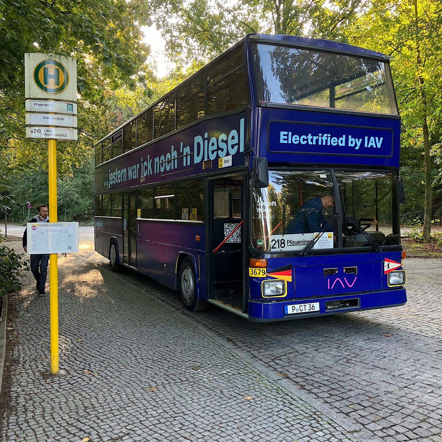 Neu in Berlin: Bei der BVG fährt ein elektrischer Doppeldeckerbus