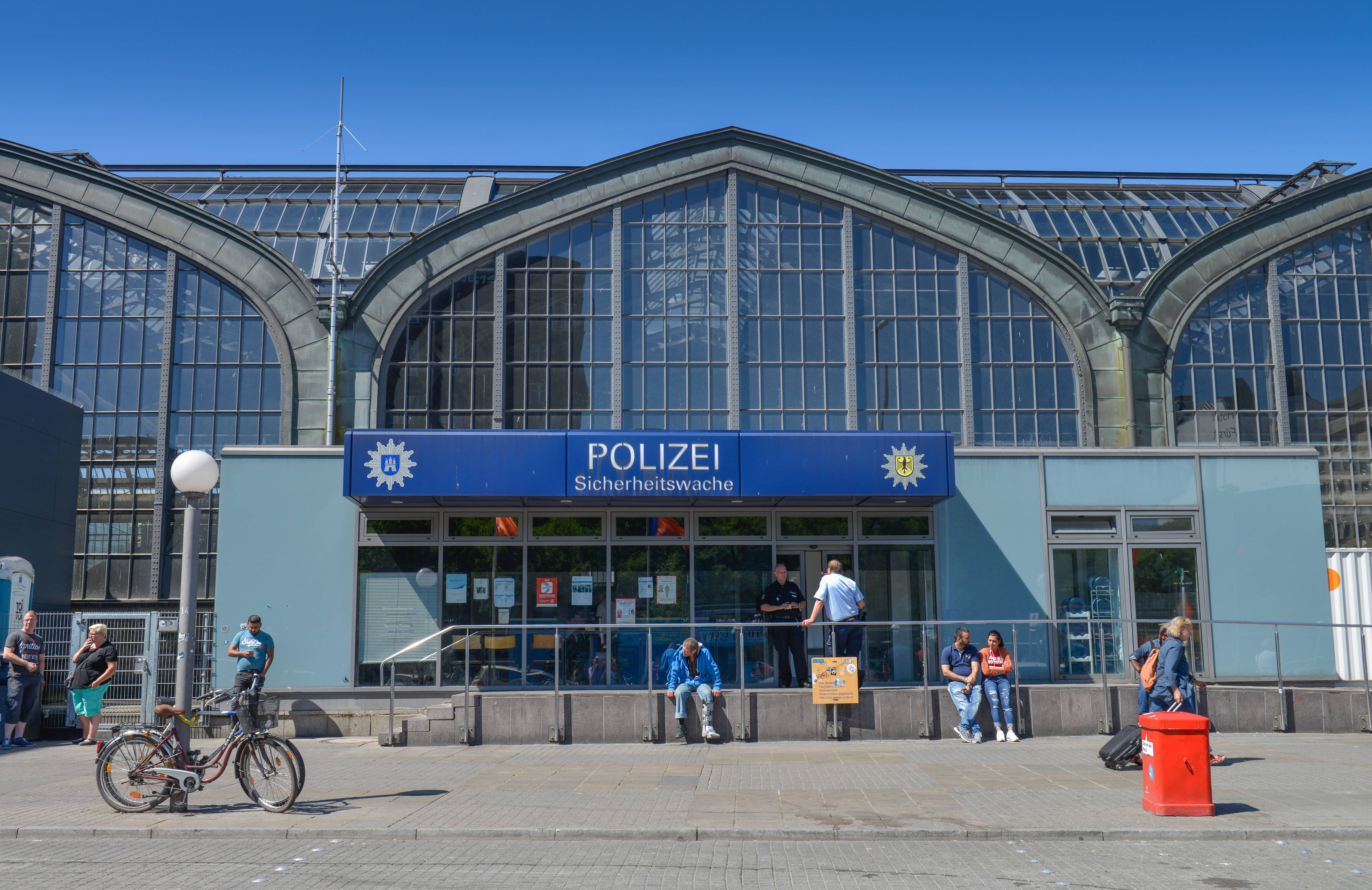 Fäkalien-Flut: Deshalb ist die Polizeiwache am Hamburger Hauptbahnhof seit Juni dicht!