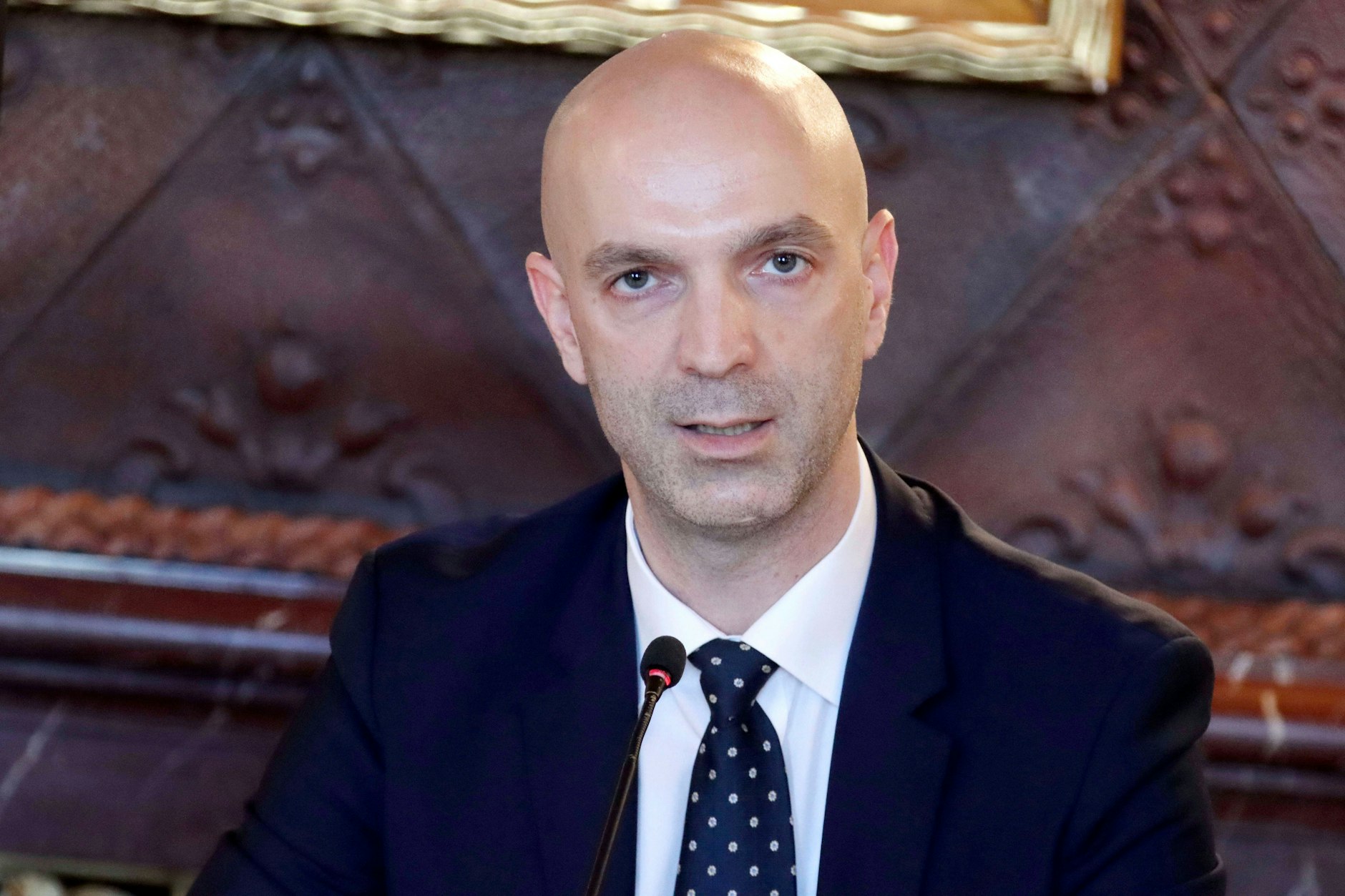 Prof. Dr. Jonas Schmidt-Chanasit