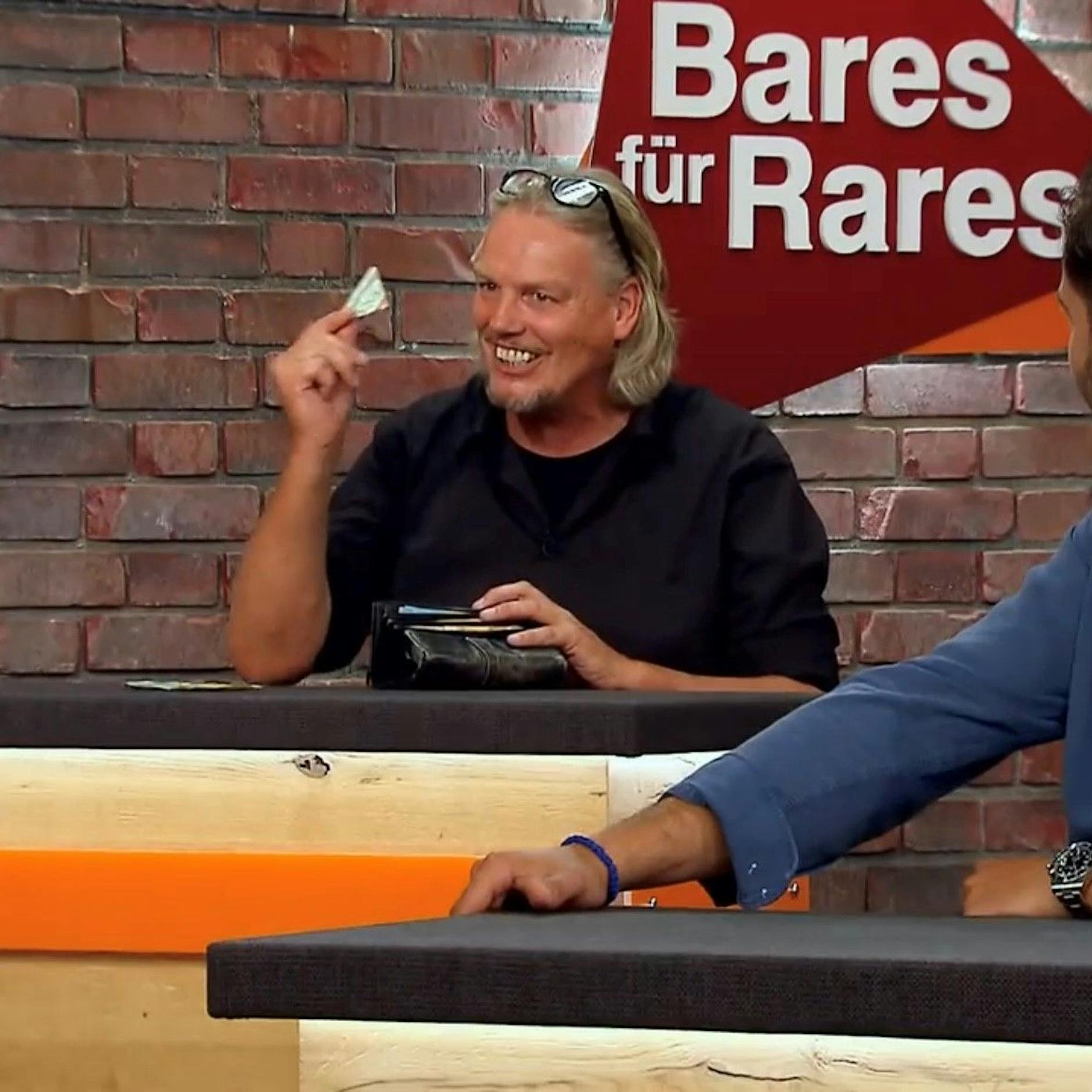 Neuer Händler bei „Bares für Rares“: So tickt Jos van Katwijk ganz privat