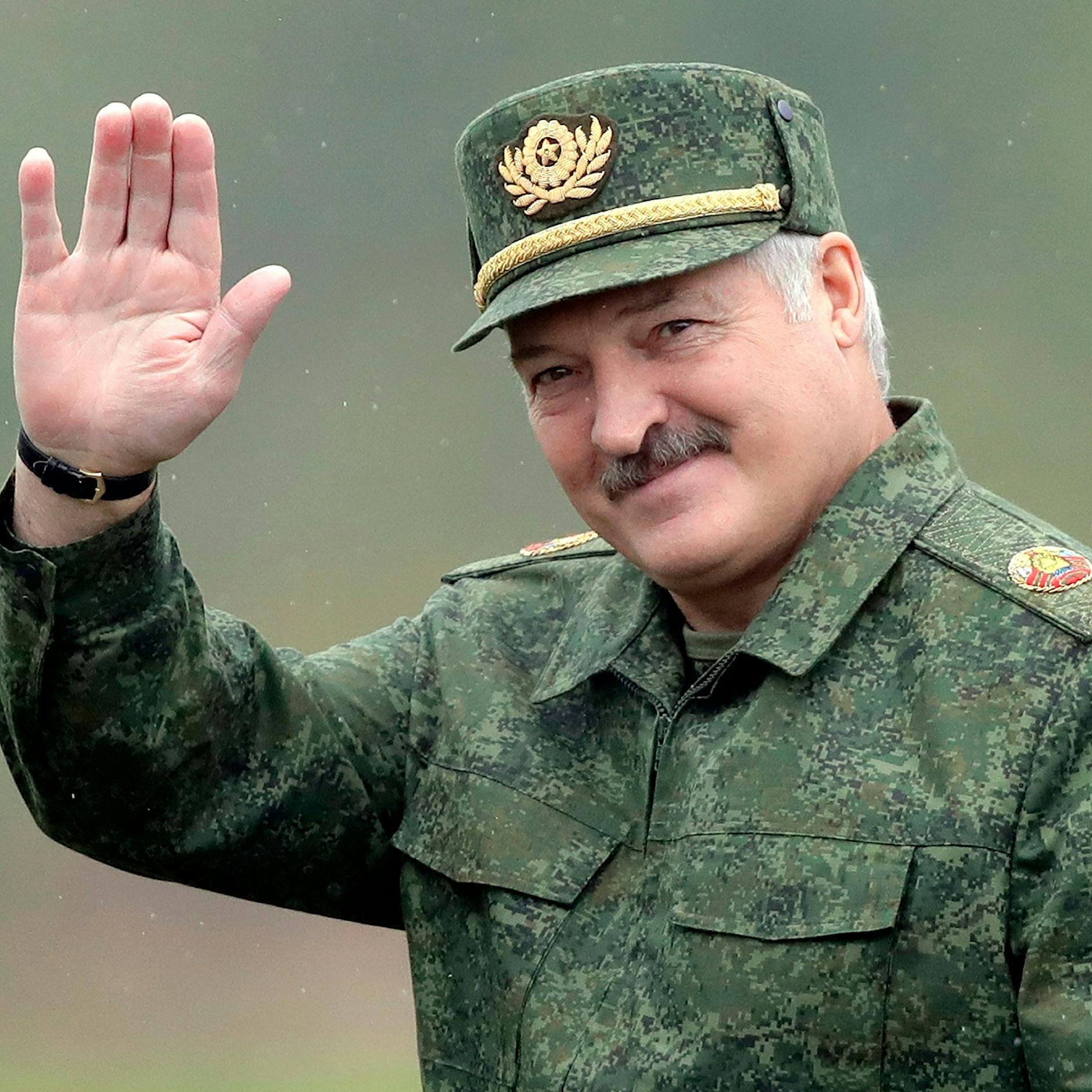 Belarus bereitet sich auf Krieg vor: Zivilschutz bewaffnet, Einheiten gebildet